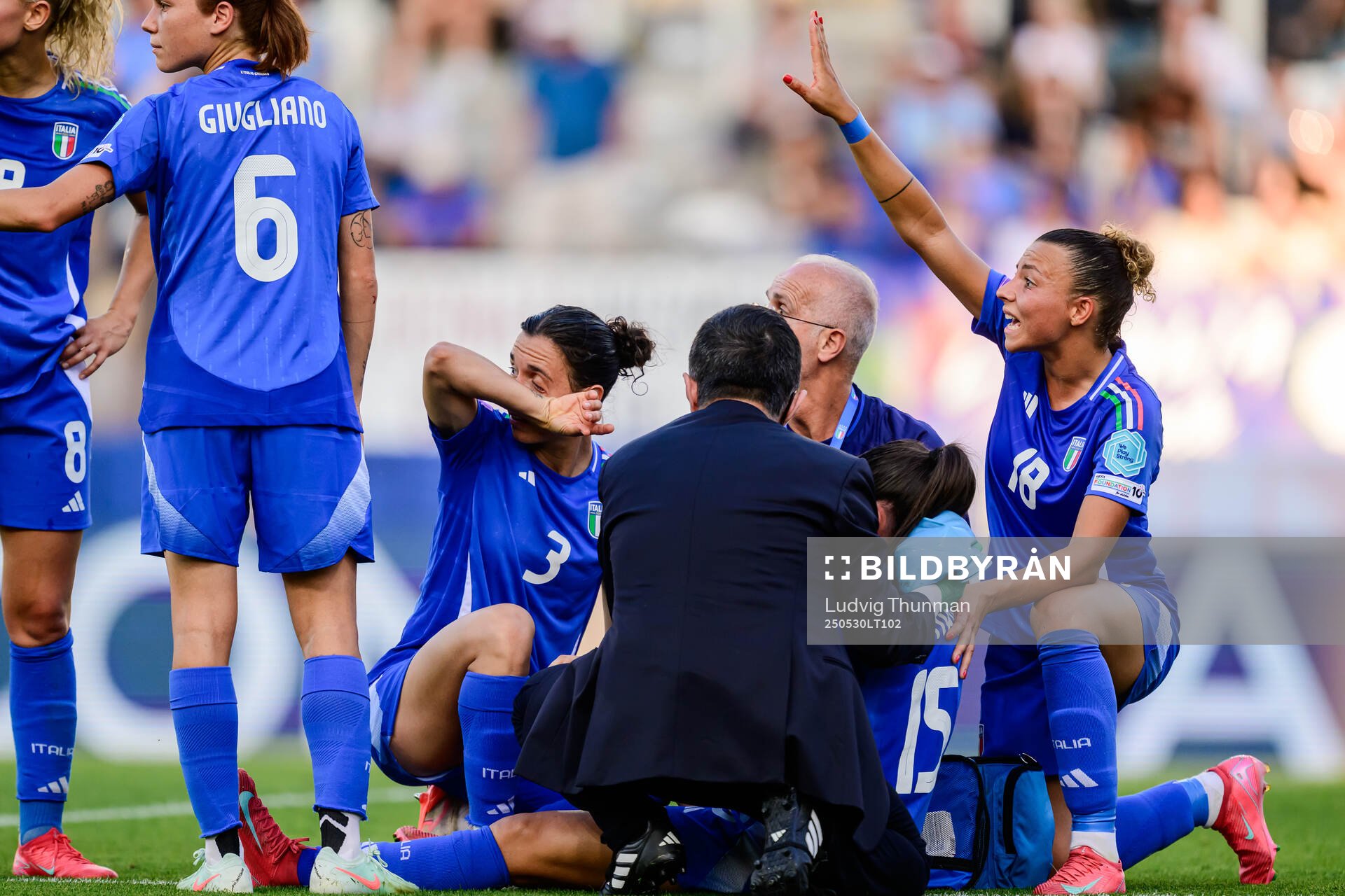 Annamaria Serturini of Italy in pain