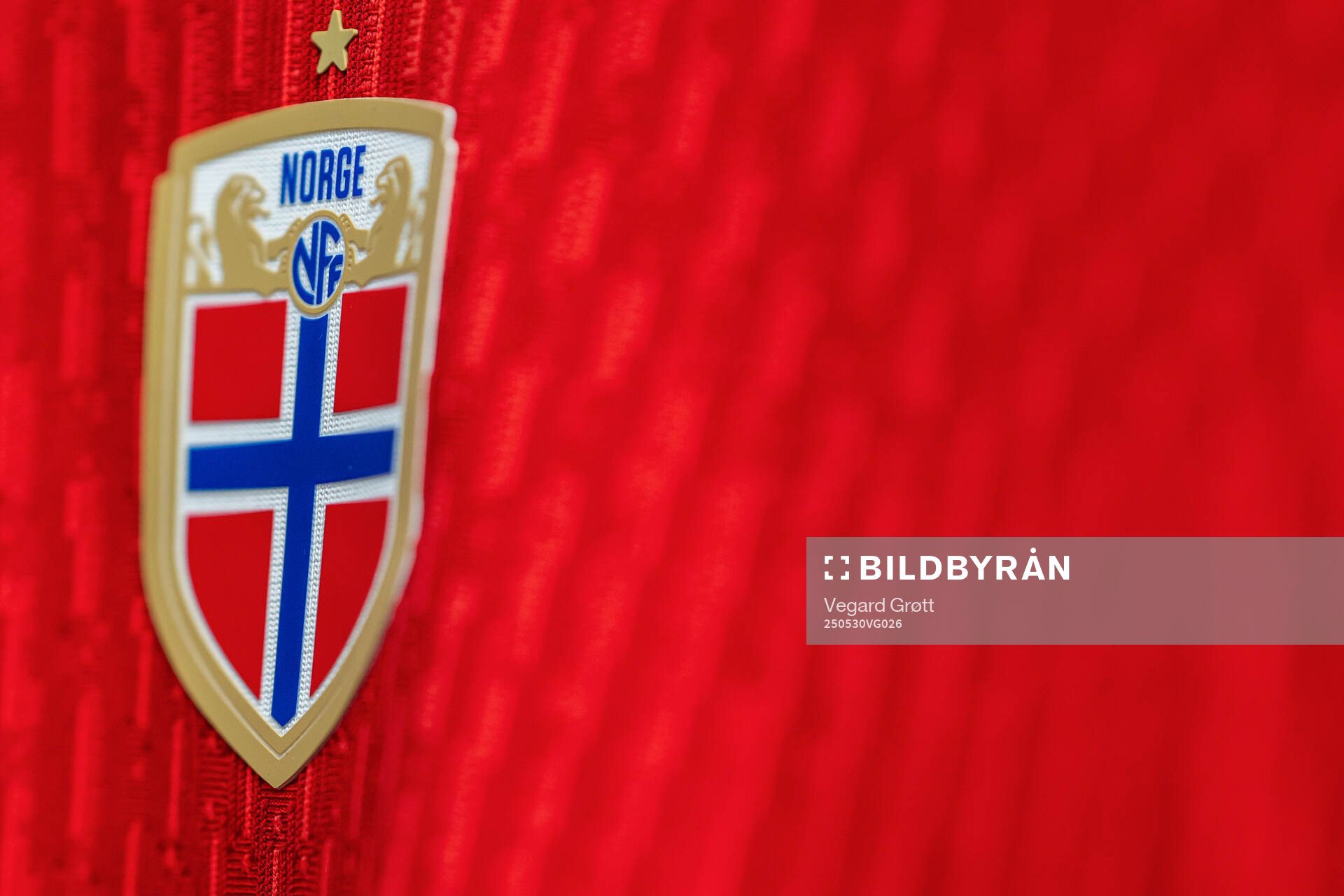 The crest on the Norway kit in the dressing room ahead of the UEFA Women’s Nations League football match between Norway and Iceland on May 30, 2025 in Trondheim. 