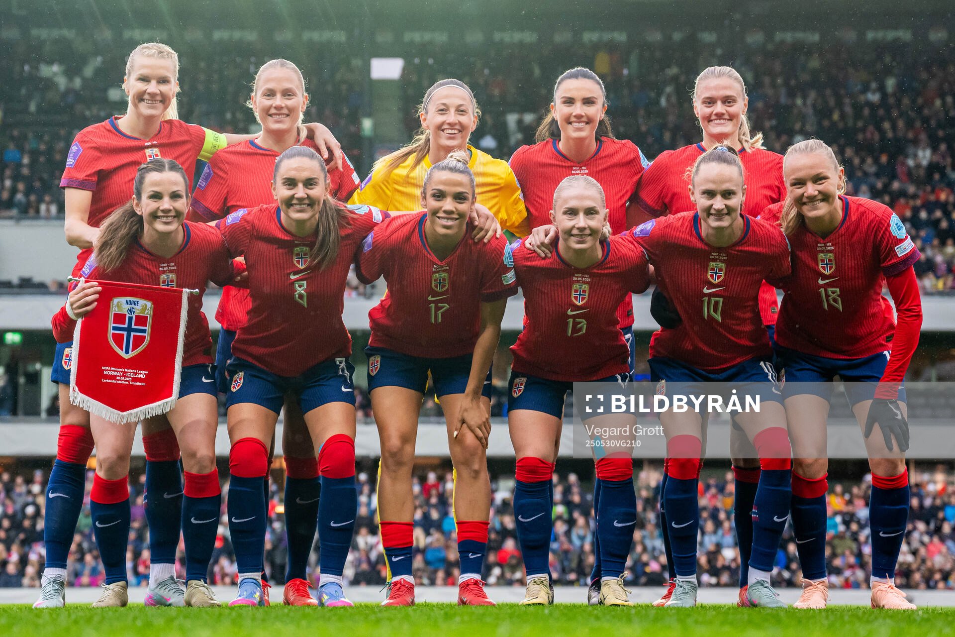 The starting eleven of Norway pose for a team photo ahead of the UEFA Women’s Nations League football match between Norway and Iceland on May 30, 2025 in Trondheim. Top left: Ada Hegerberg, Guro Bergsvand, goalkeeper Cecilie Fiskerstrand, Ingrid Syrstad Engen and Mathilde Harviken. Front left: Tuva Hansen, Vilde Bøe Risa, Celin Bizet Ildhusøy, Thea Bjelde, Caroline Graham Hansen and Frida Maanum.