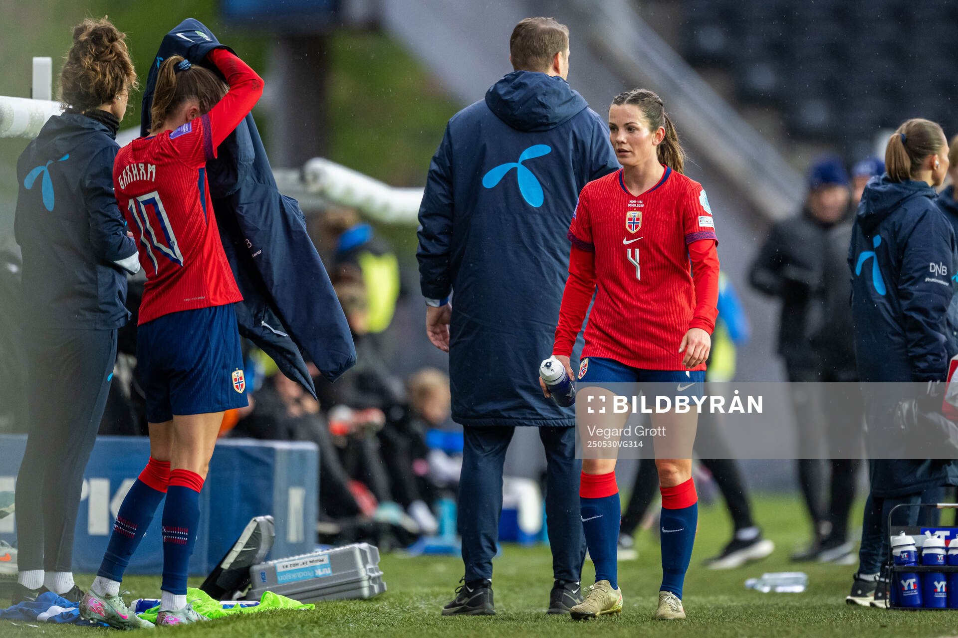 Tuva Hansen of Norway after being substituted during the UEFA Women’s Nations League football match between Norway and Iceland on May 30, 2025 in Trondheim.