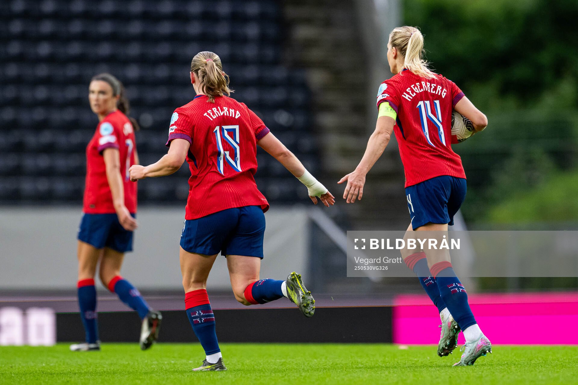 Elisabeth Terland and Ada Hegerberg of Norway celebrate after scoring 1-1 during the UEFA Women’s Nations League football match between Norway and Iceland on May 30, 2025 in Trondheim.
