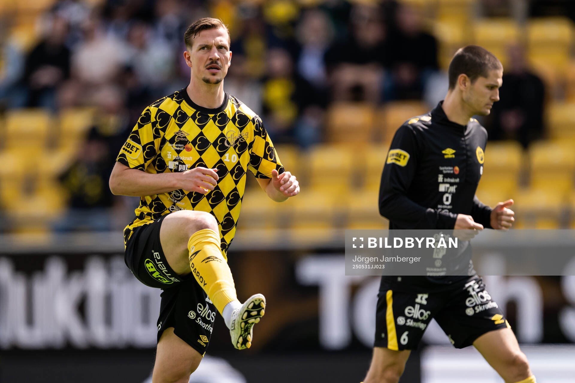 Elfsborgs Simon Olsson inför fotbollsmatchen i Allsvenskan mellan Elfsborg och Hammarby den 31 maj 2025 i Borås. 