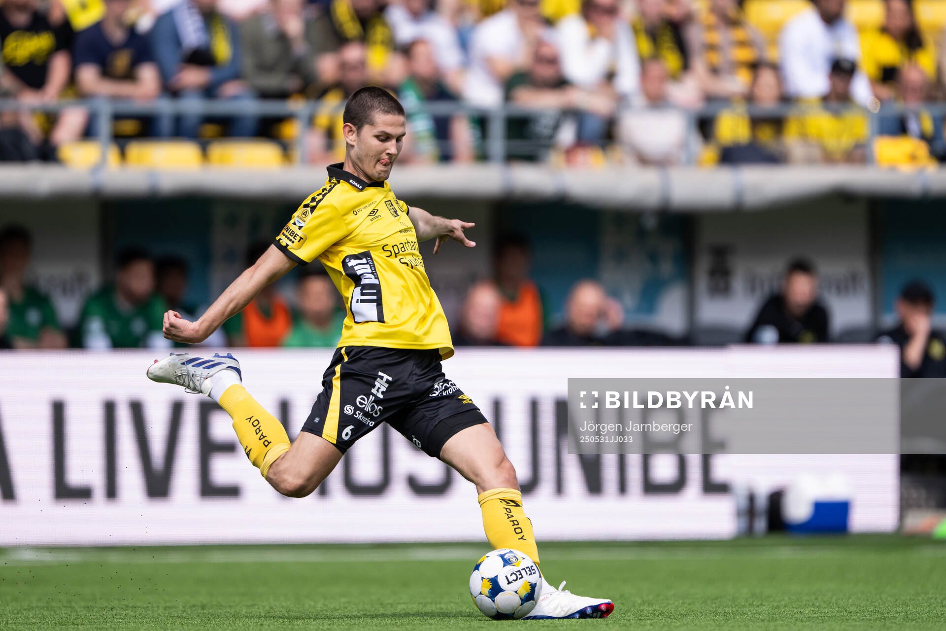 Elfsborgs Rasmus Wikström under fotbollsmatchen i Allsvenskan mellan Elfsborg och Hammarby den 31 maj 2025 i Borås. 