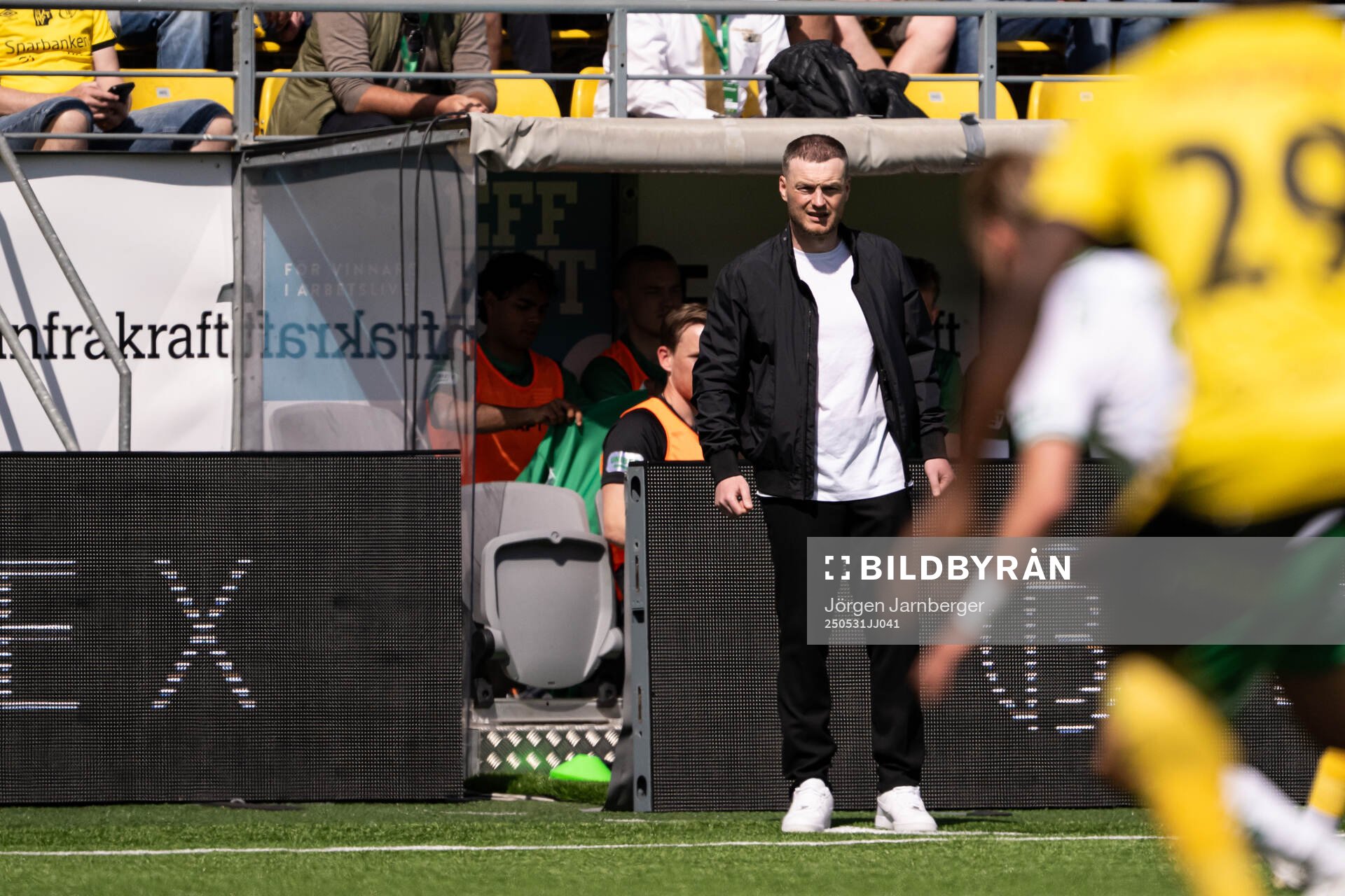 Hammarbys tränare Kim Hellberg under fotbollsmatchen i Allsvenskan mellan Elfsborg och Hammarby den 31 maj 2025 i Borås. 