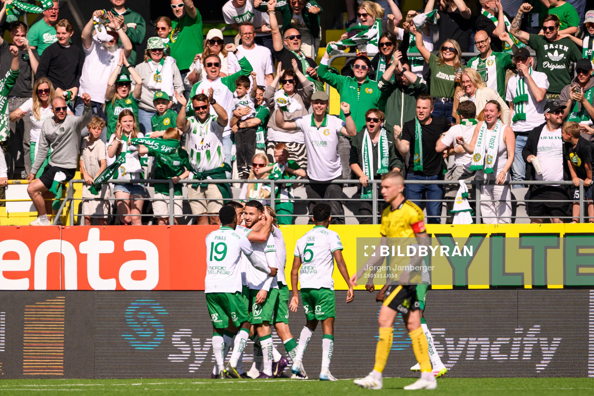 Hammarbys Abdelrahman Boudah Saidi jublar efter 0-2 under fotbollsmatchen i Allsvenskan mellan Elfsborg och Hammarby den 31 maj 2025 i Borås.