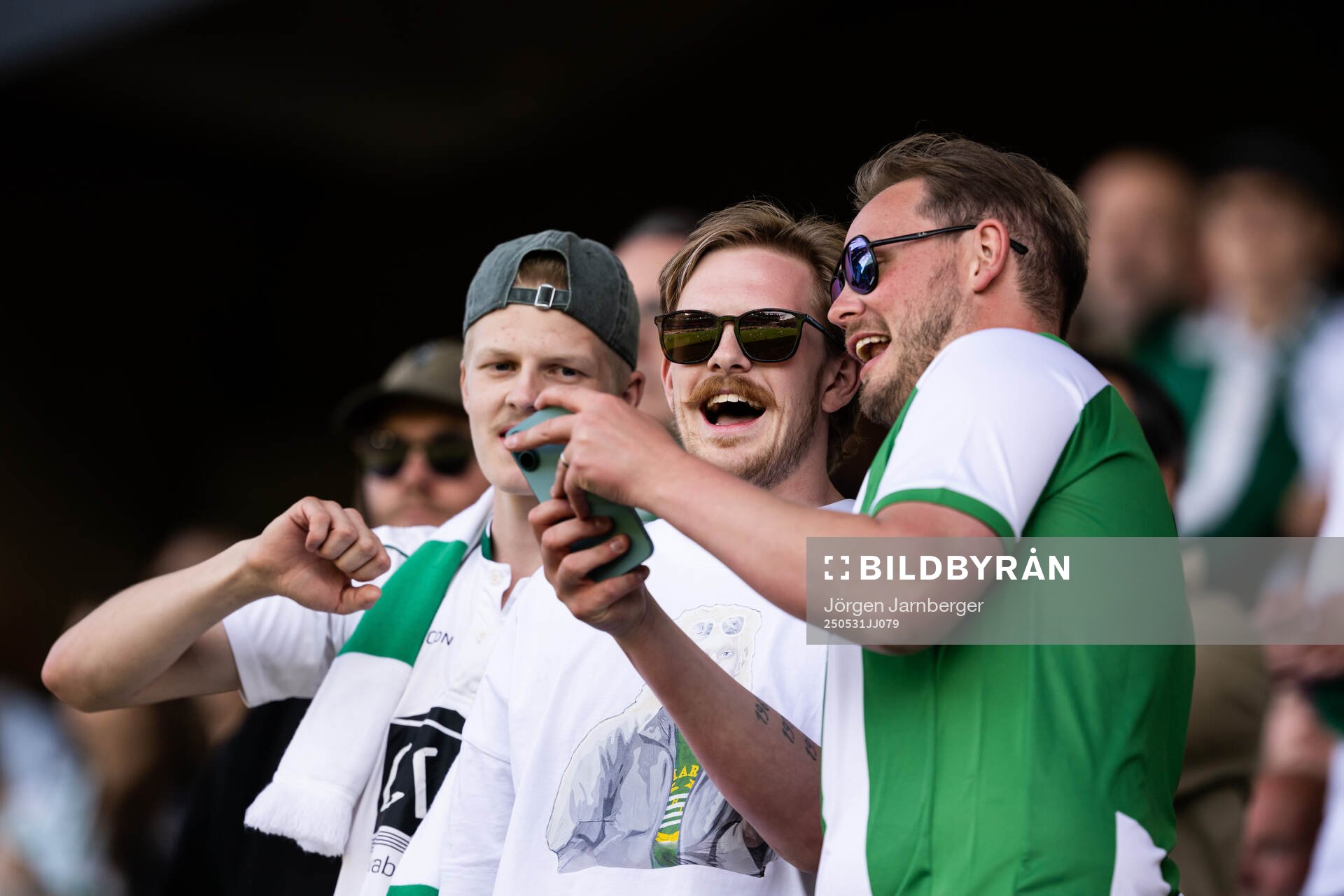 Hammarbys supportrar på läktaren