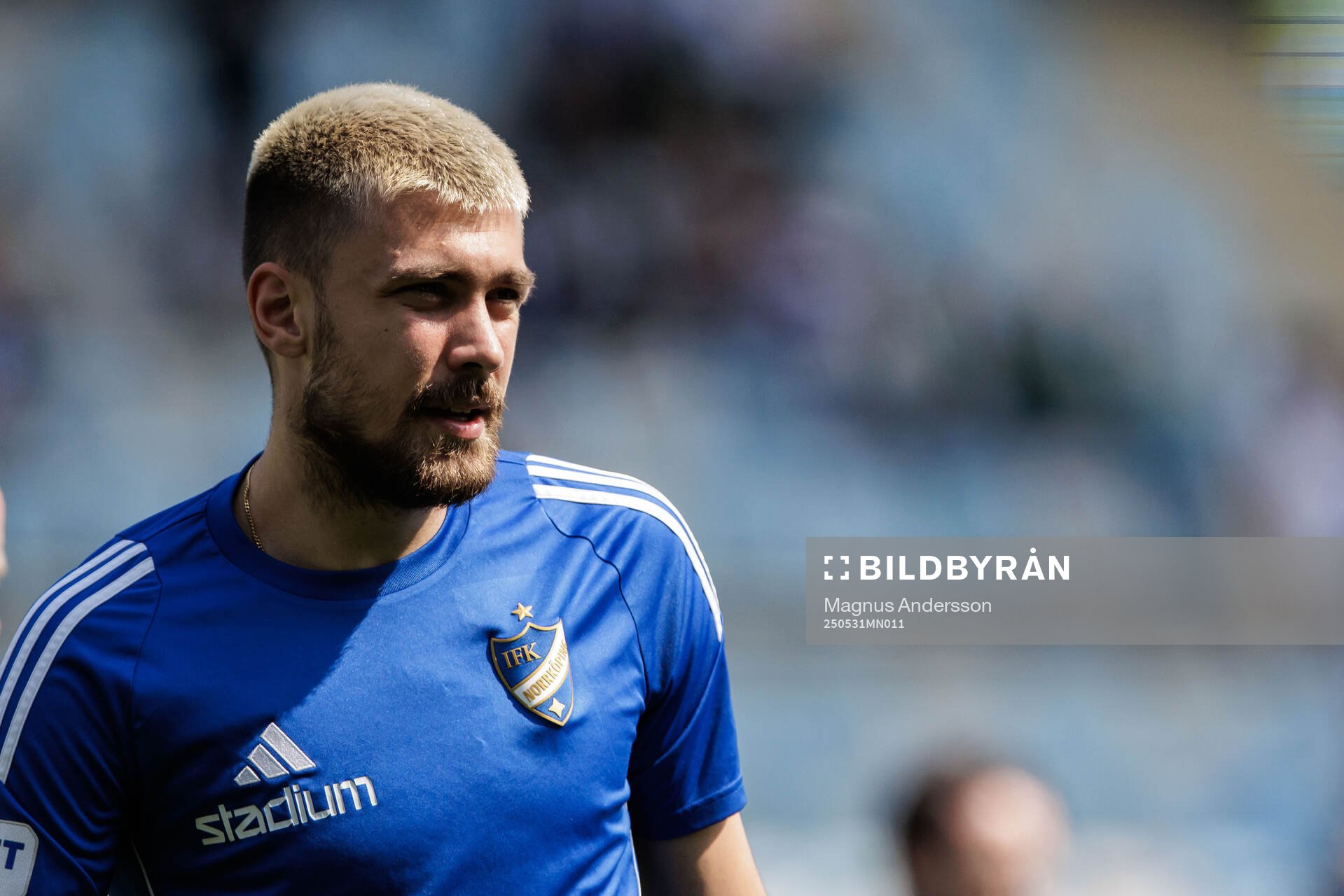 IFK Norrköpings Tim Prica inför fotbollsmatchen i Allsvenskan mellan IFK Norrköping och GAIS den 31 maj 2025 i Norrköping. 