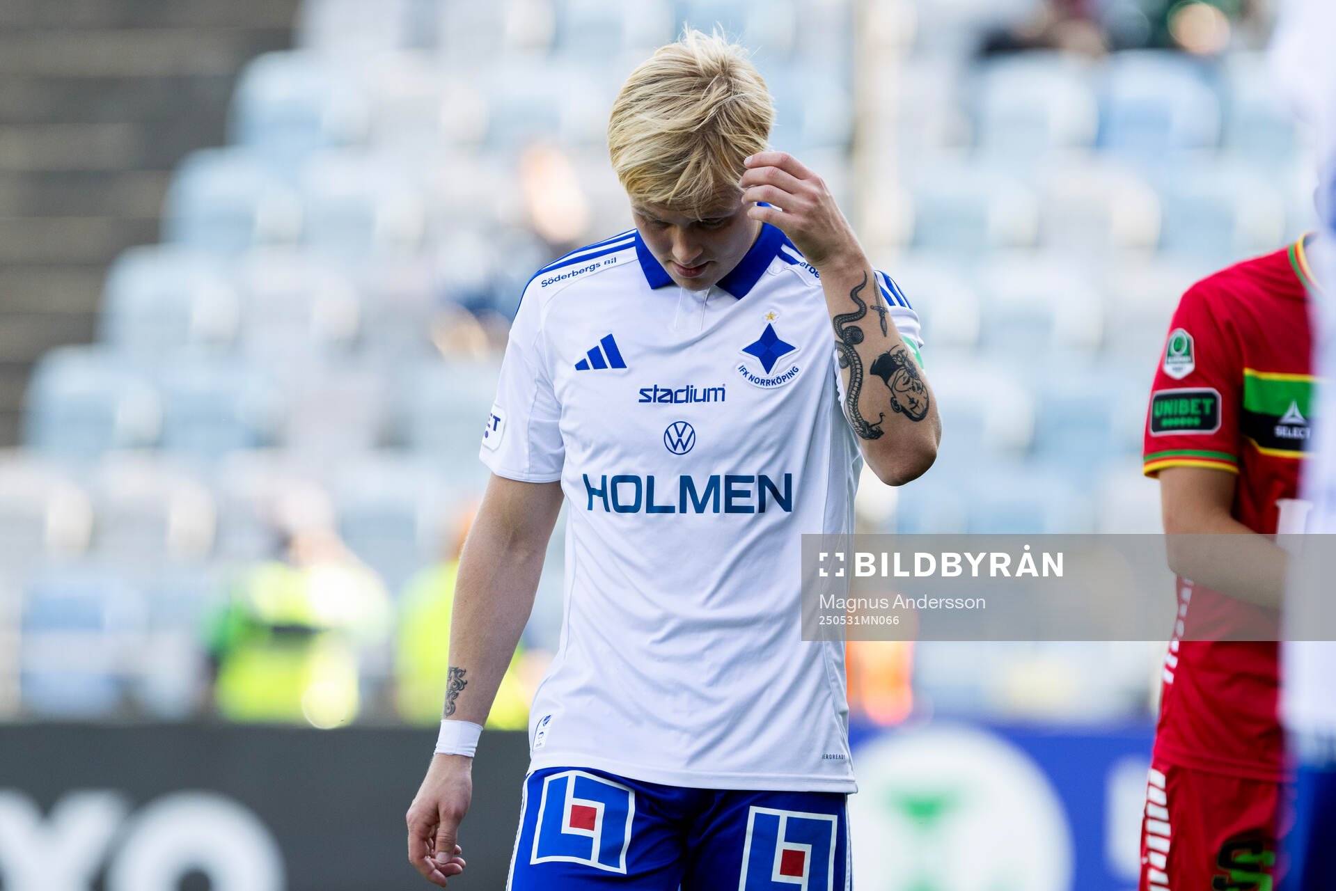 IFK Norrköpings Isak Andri Sigurgeirsson deppar