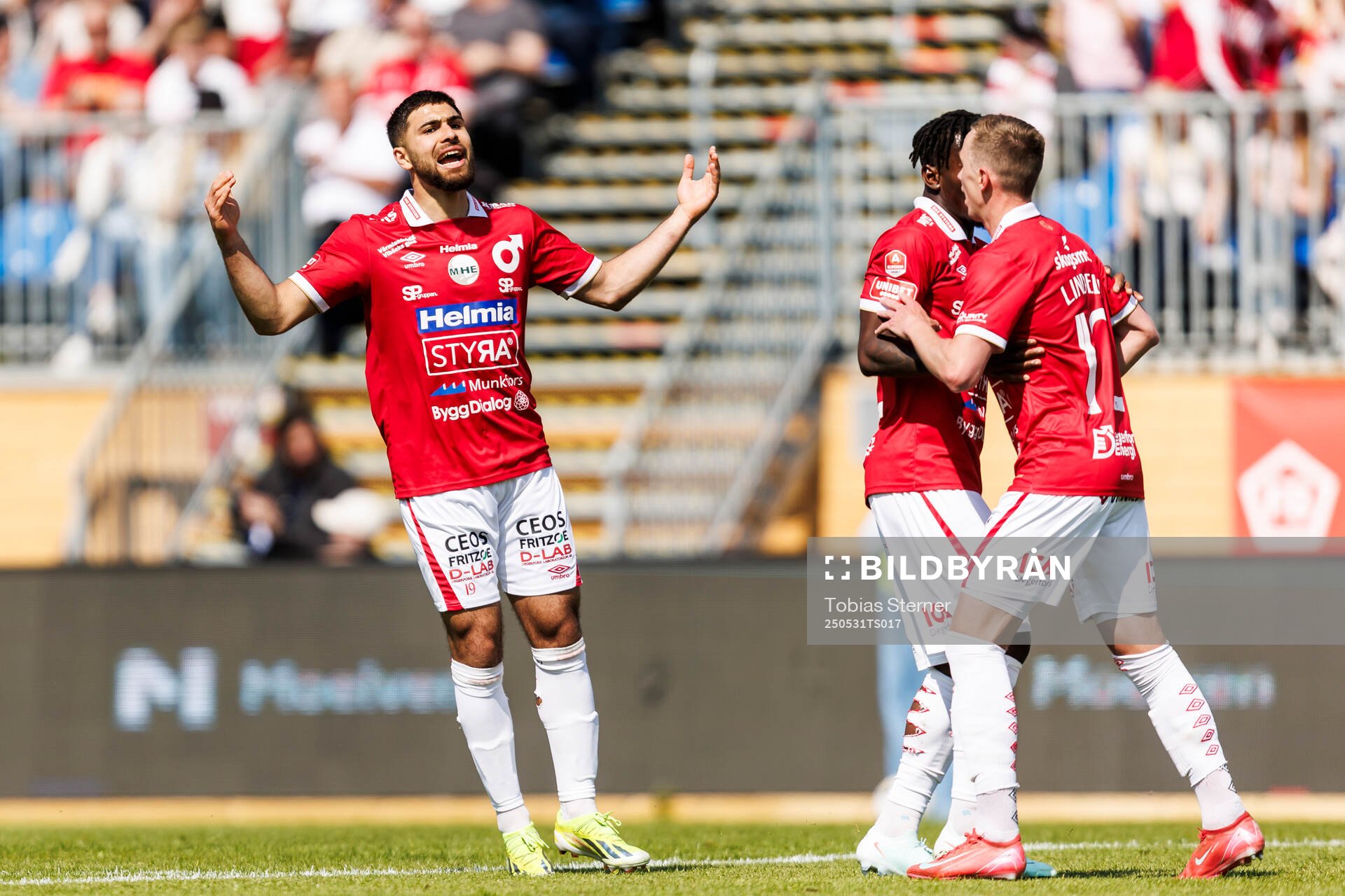 Degerfors Omar Faraj jublar efter 1-1 under fotbollsmatchen i Allsvenskan mellan Degerfors och Öster den 31 maj 2025 i Degerfors. 