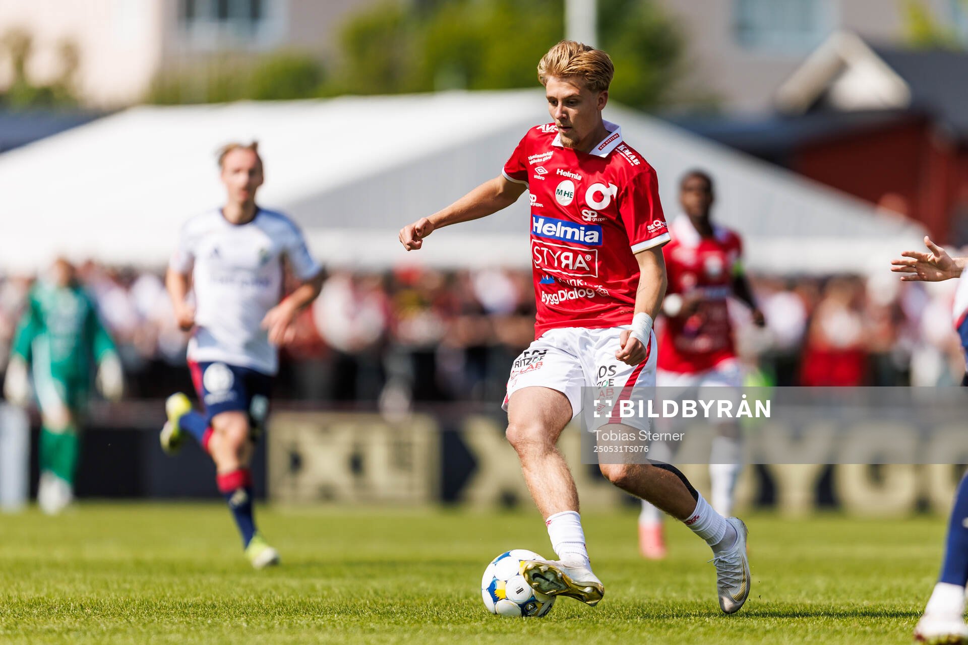 Degerfors Elias Pihlström under fotbollsmatchen i Allsvenskan mellan Degerfors och Öster den 31 maj 2025 i Degerfors. 
