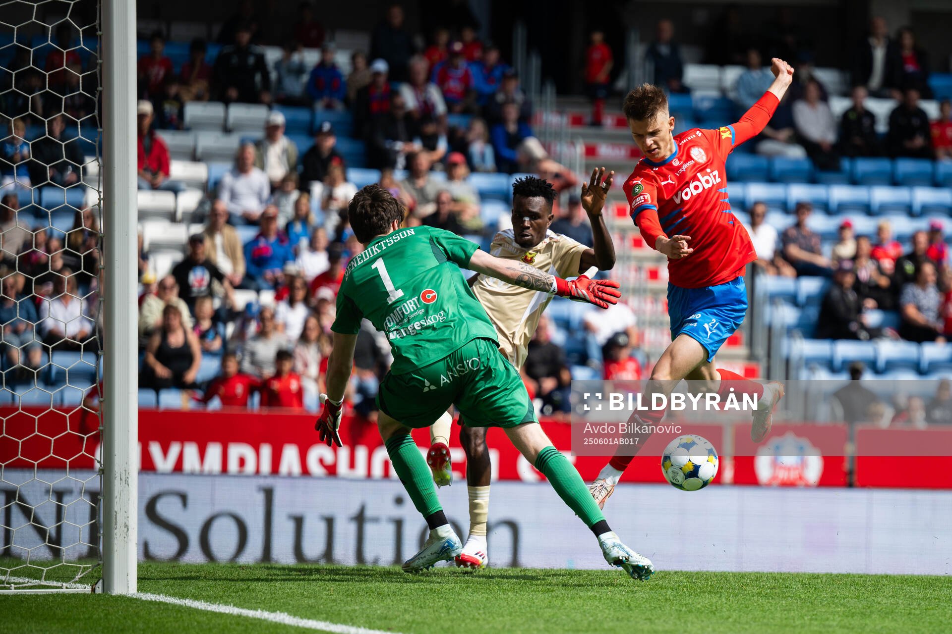 Helsingborgs Adrian Svanbäck