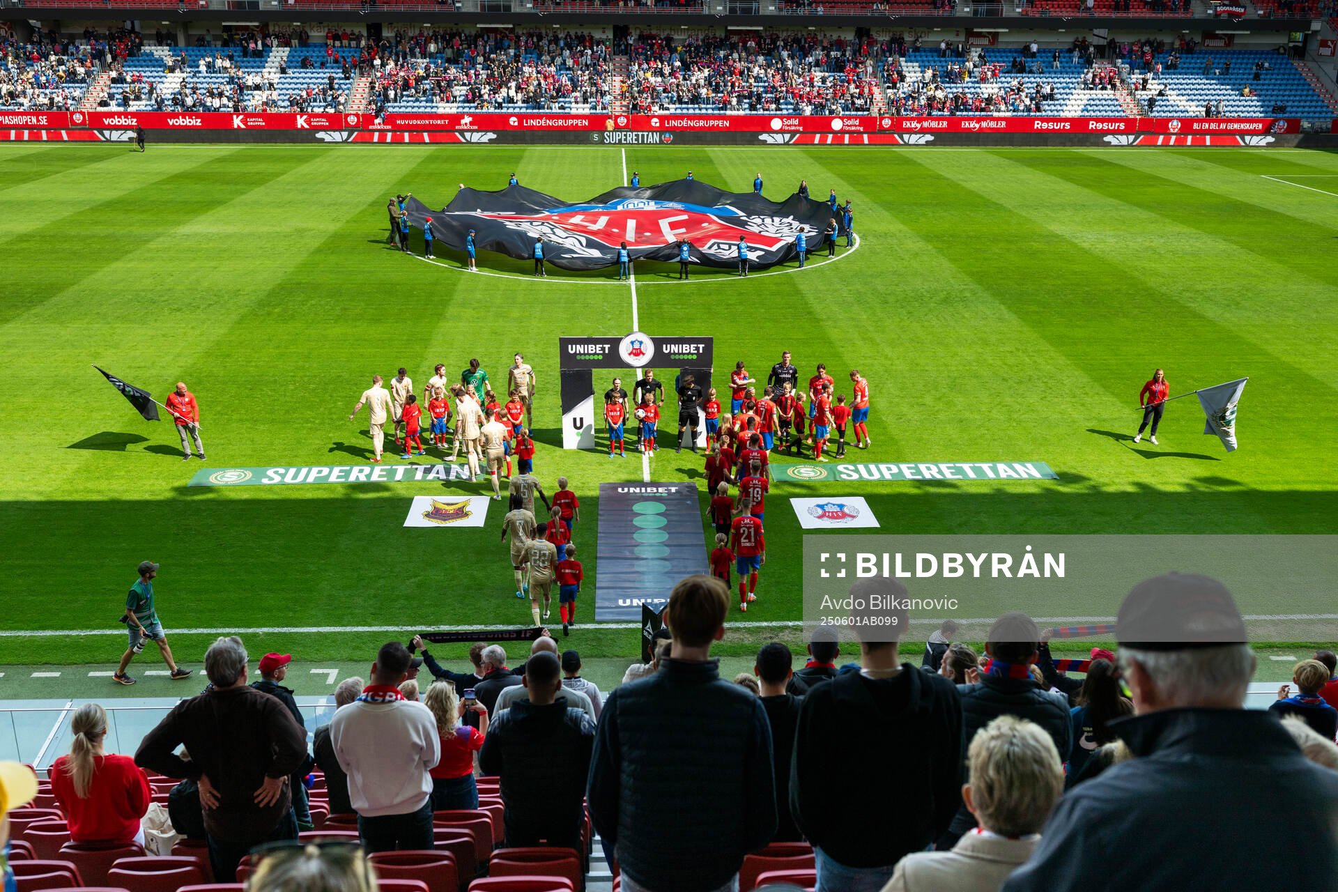 Helsingborgs och Östersunds spelare