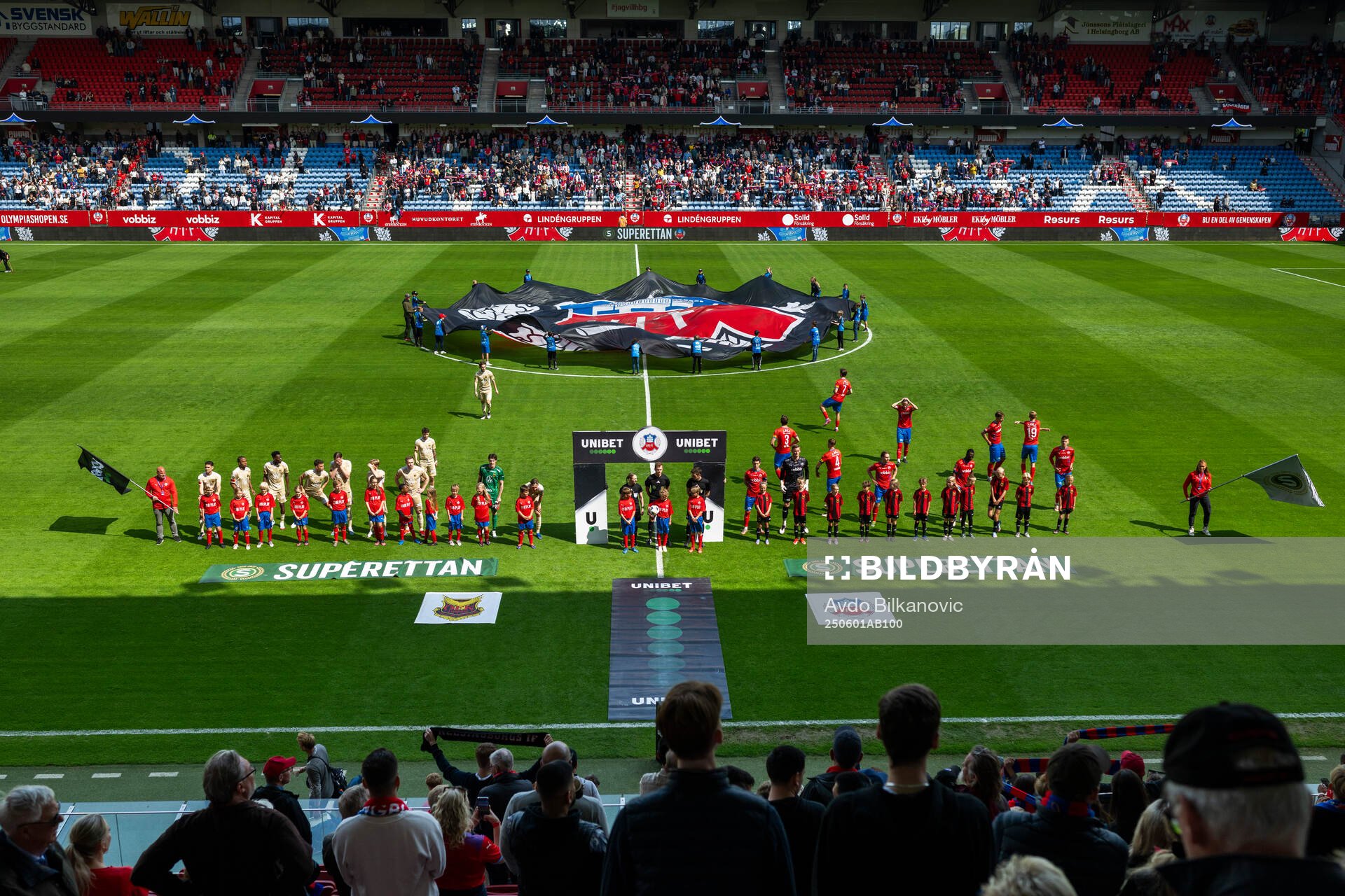 Helsingborgs och Östersunds spelare