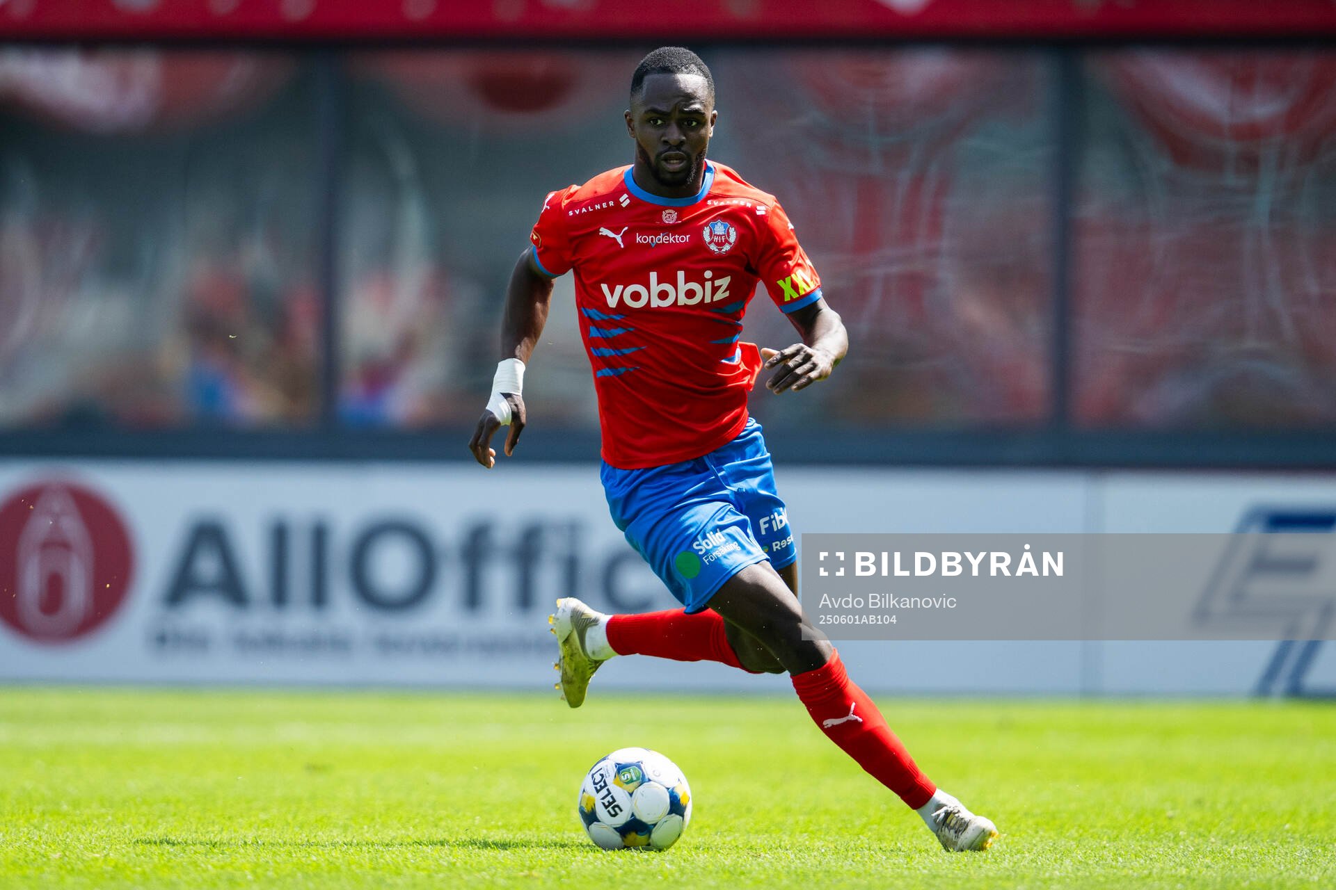 Helsingborgs Adam Akimey