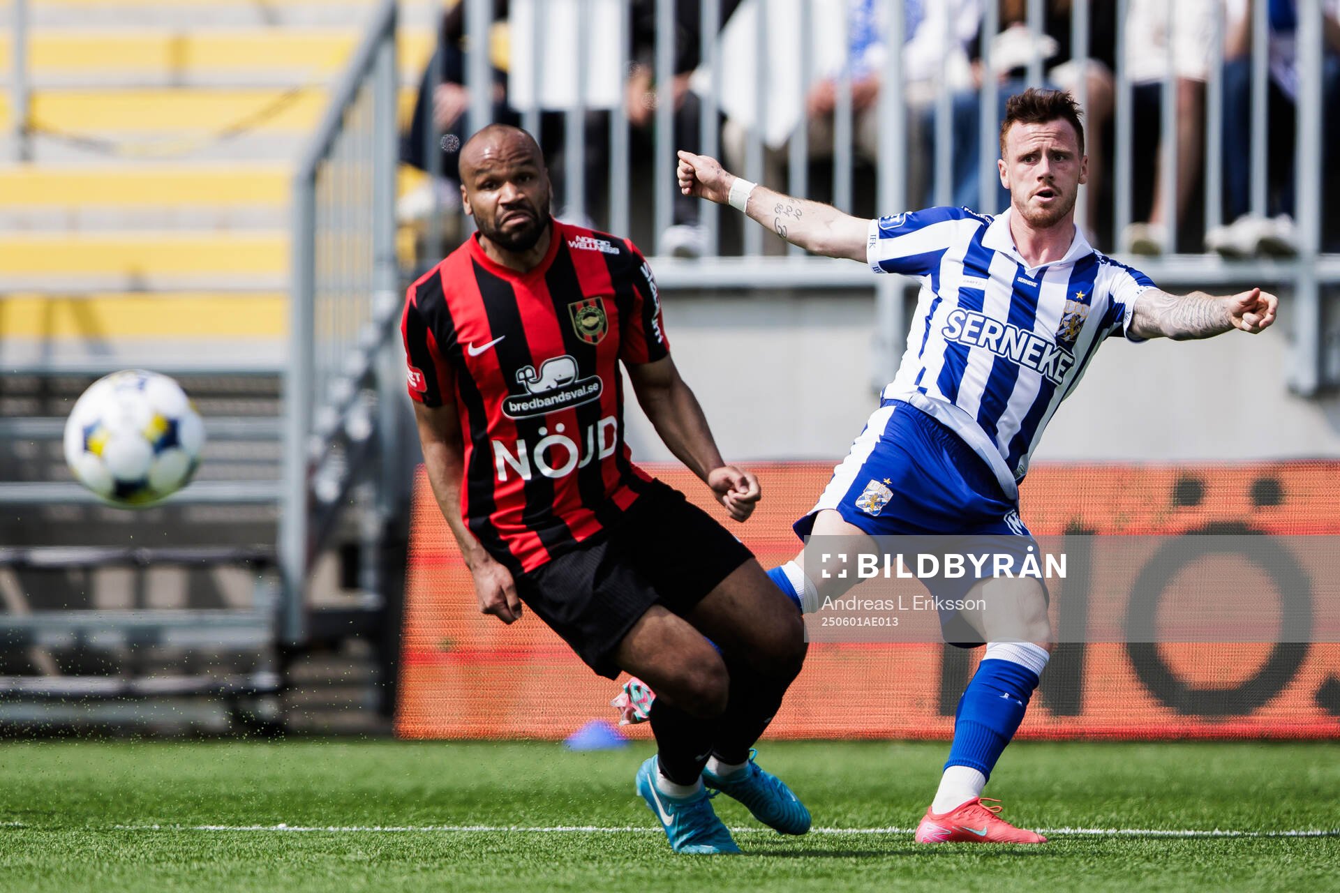 Brommapojkarnas Serge-Junior Martinsson Ngouali och
