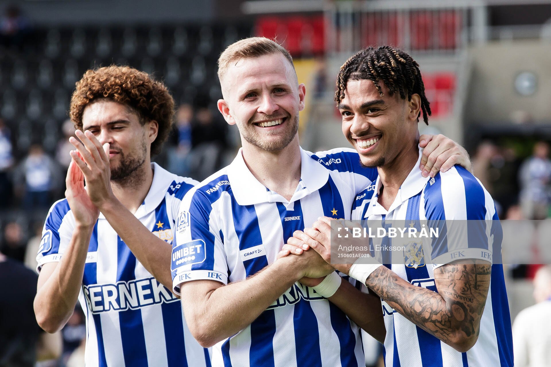 IFK Göteborgs Jonas Bager och Sebastian Clemmensen jublar