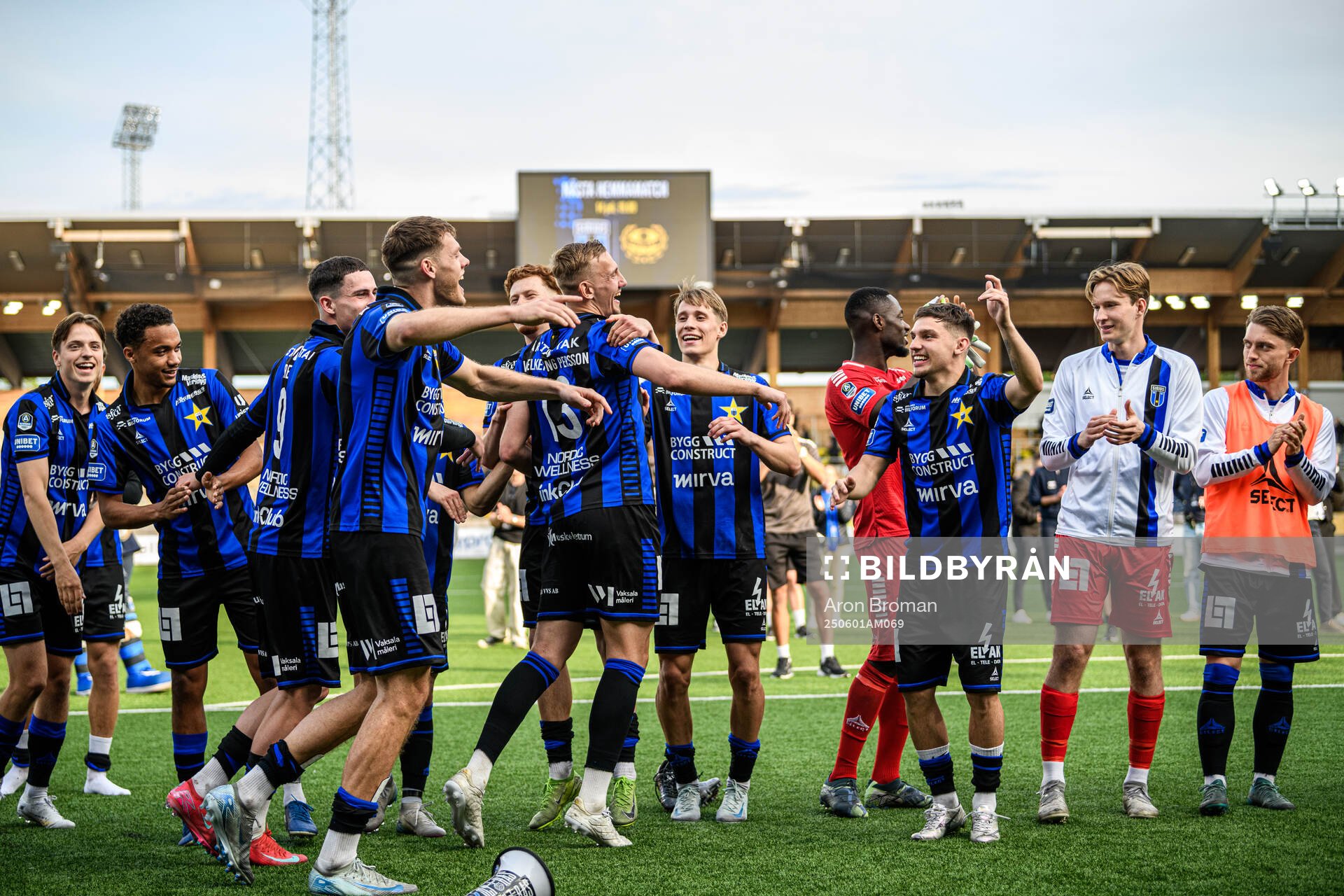 Sirius spelare jublar