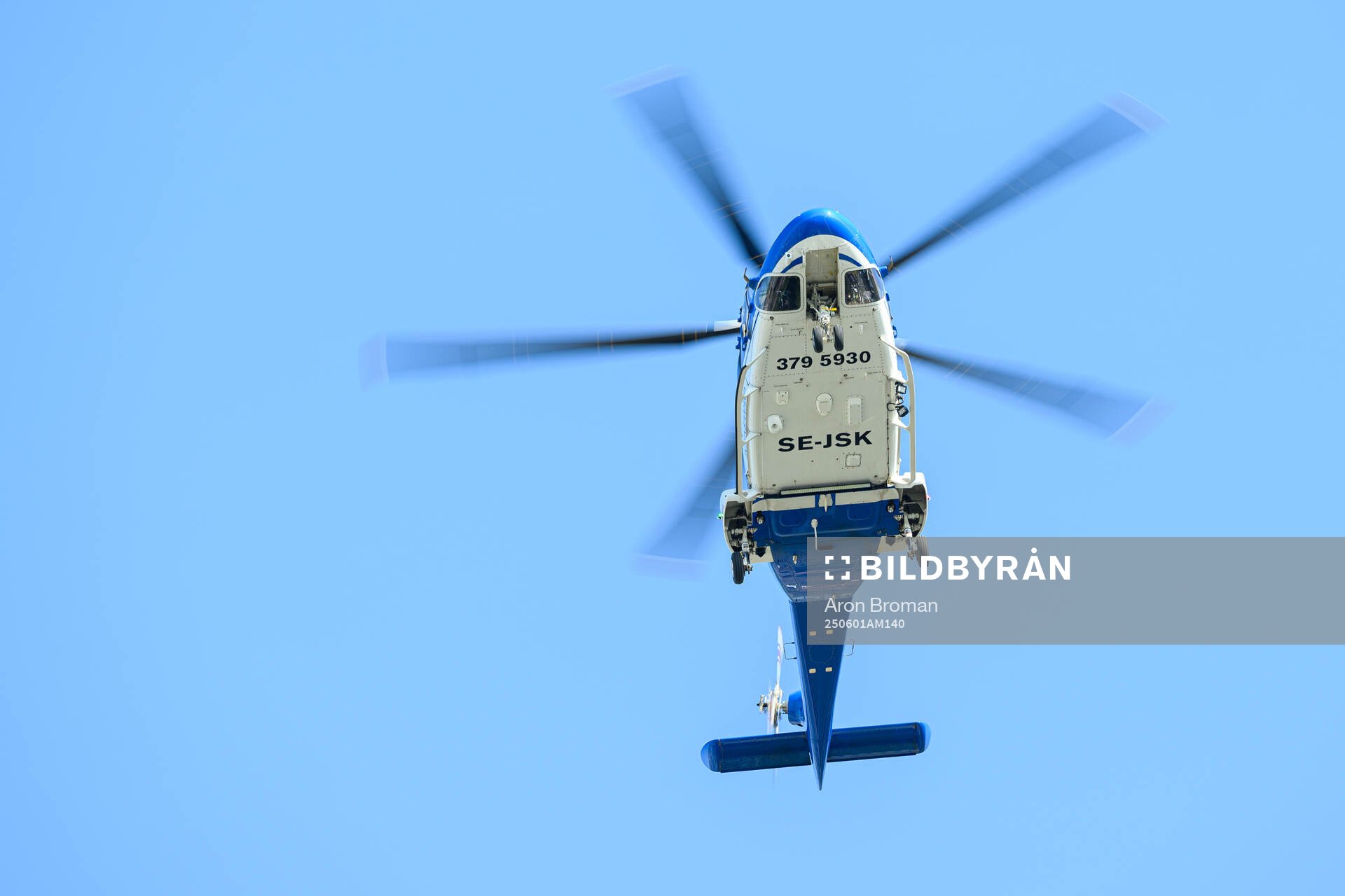 En ambulanshelikopter