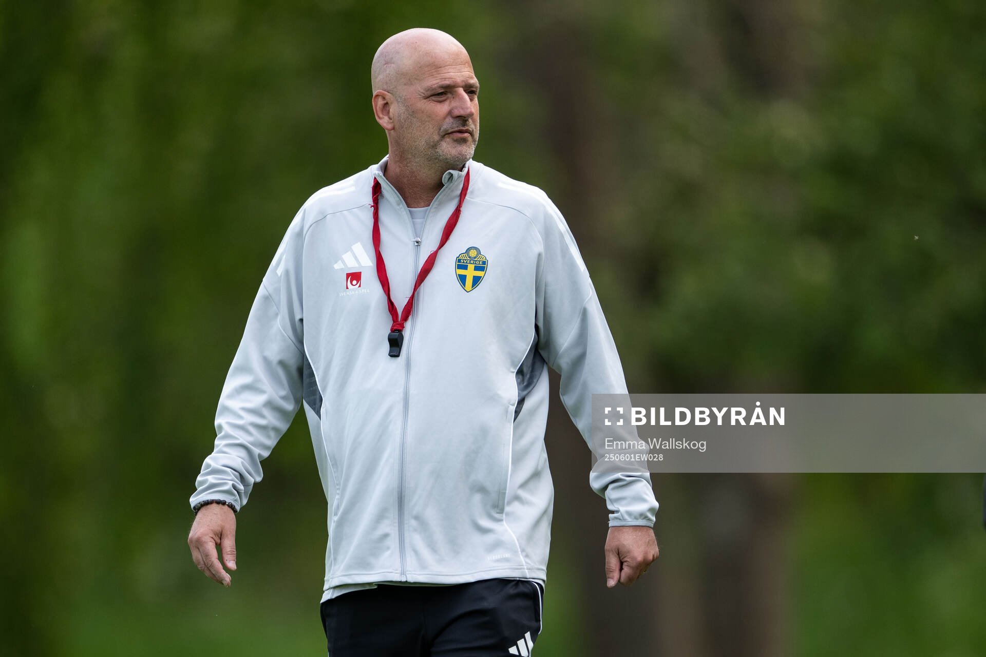Assistant coach Magnus Wikman of the Swedish women’s