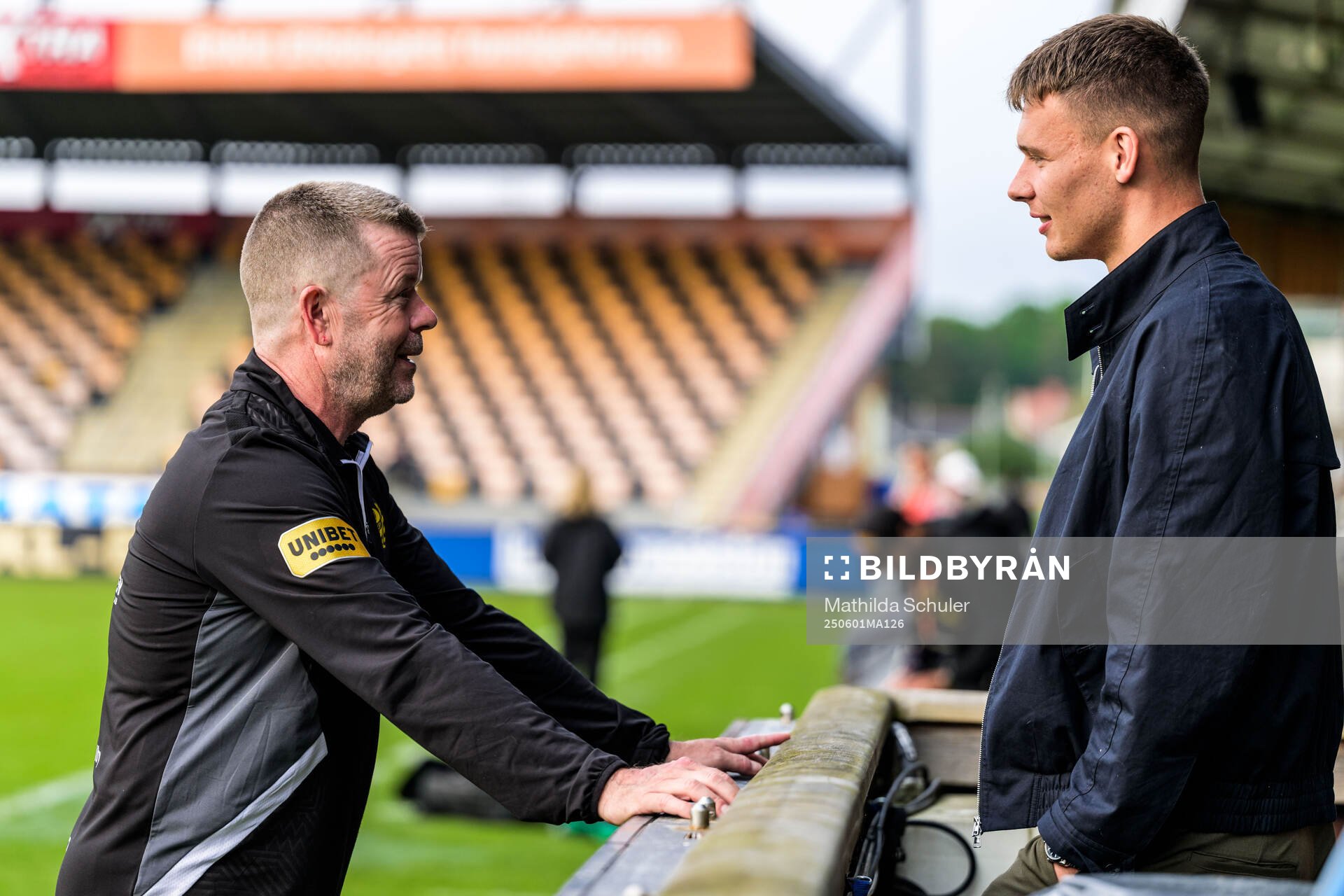 Mjällbys tränare Anders Torstensson och Monzas Arvid