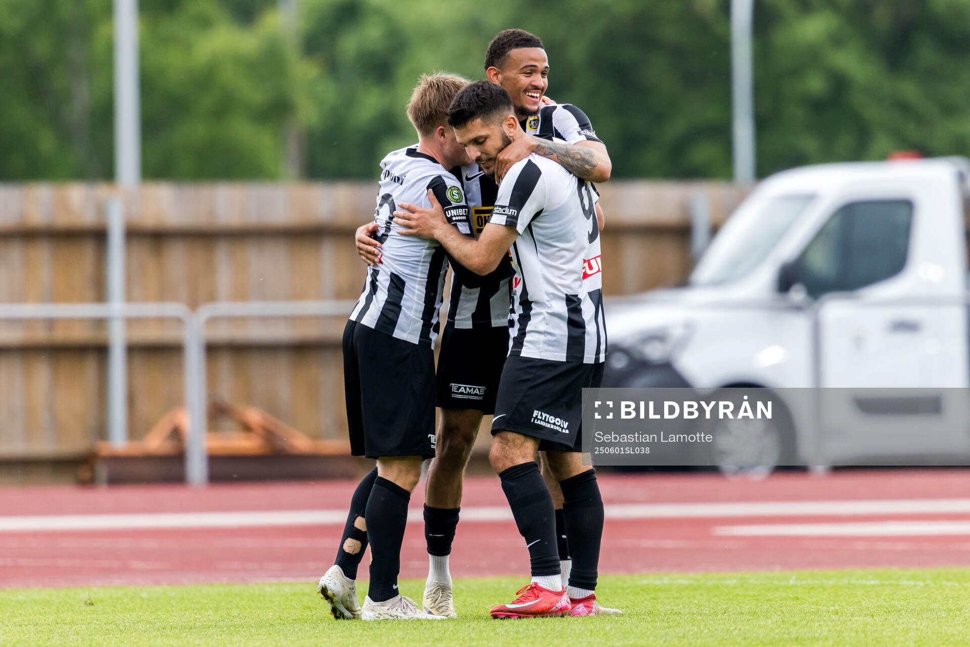 Landskronas Cameron Streete jublar