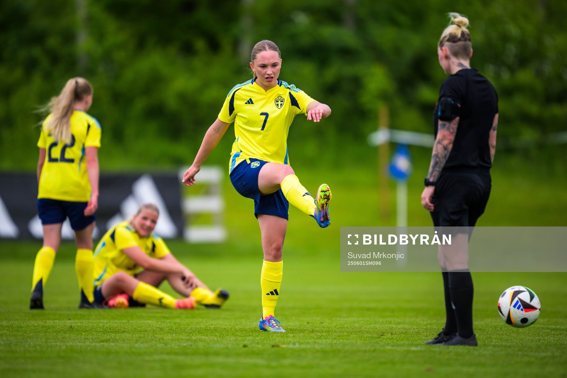 Nova Rolfsson of Sweden looks dejected