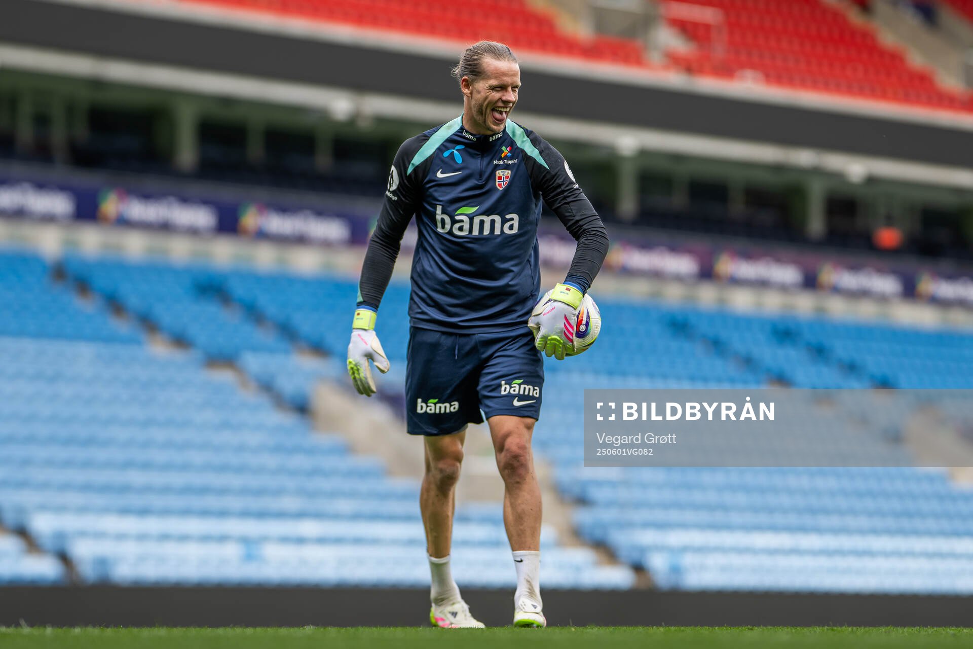Goalkeeper Ørjan Håskjold Nyland of the Norwegian
