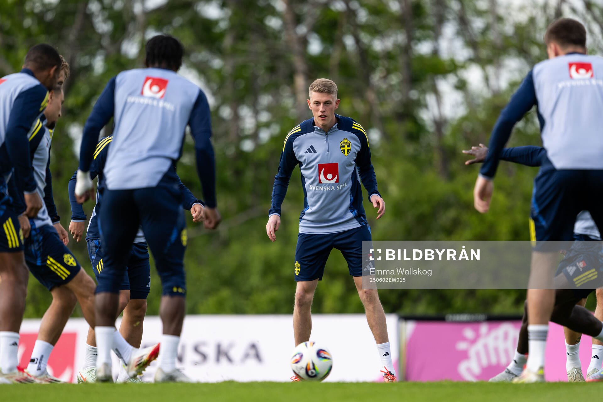 Alexander Bernhardsson of the Swedish men's national