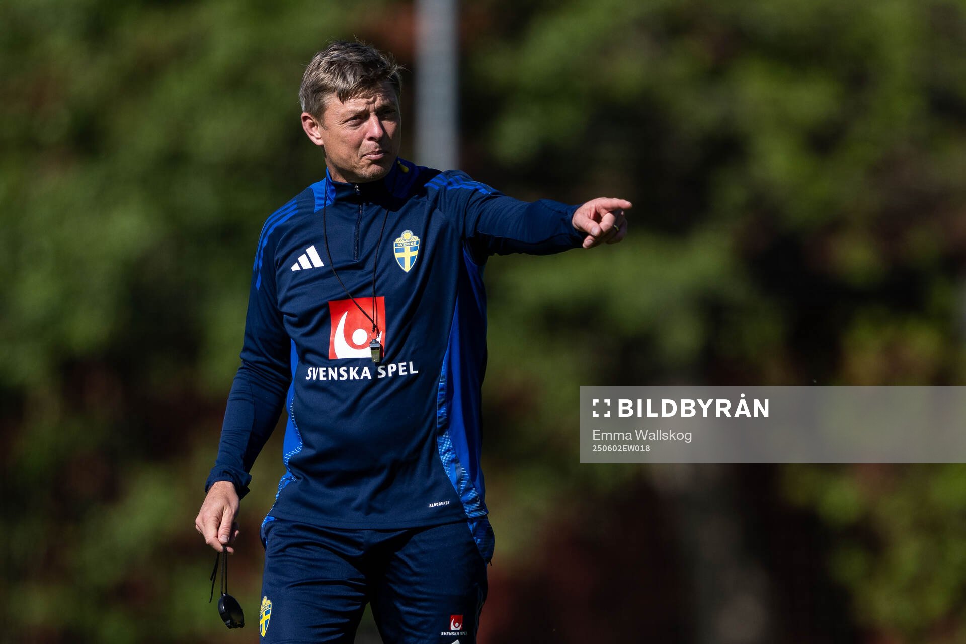 Head coach Jon Dahl Tomasson of the Swedish men's national