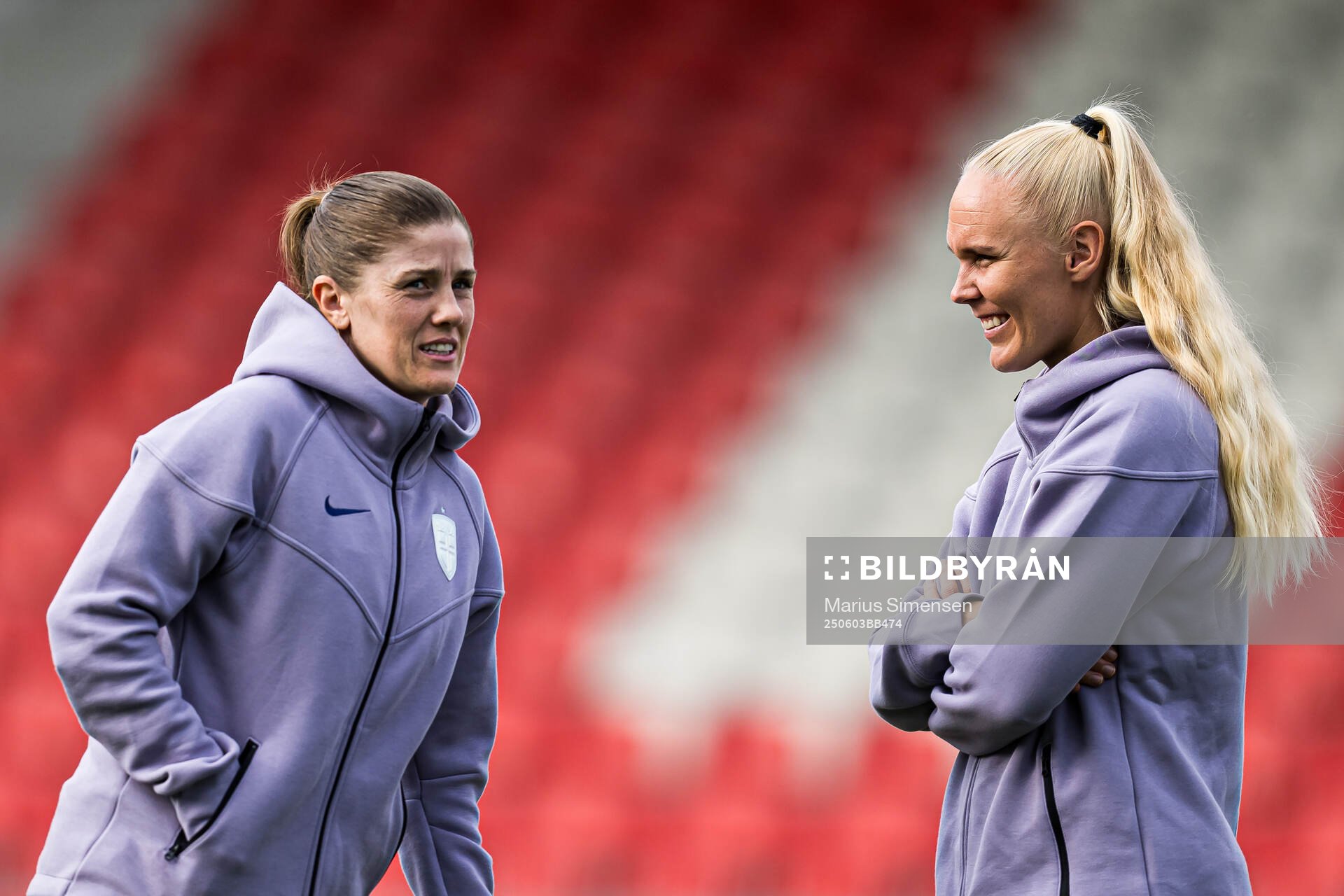 Maren Mjelde and Maria Thorisdottir of Norway