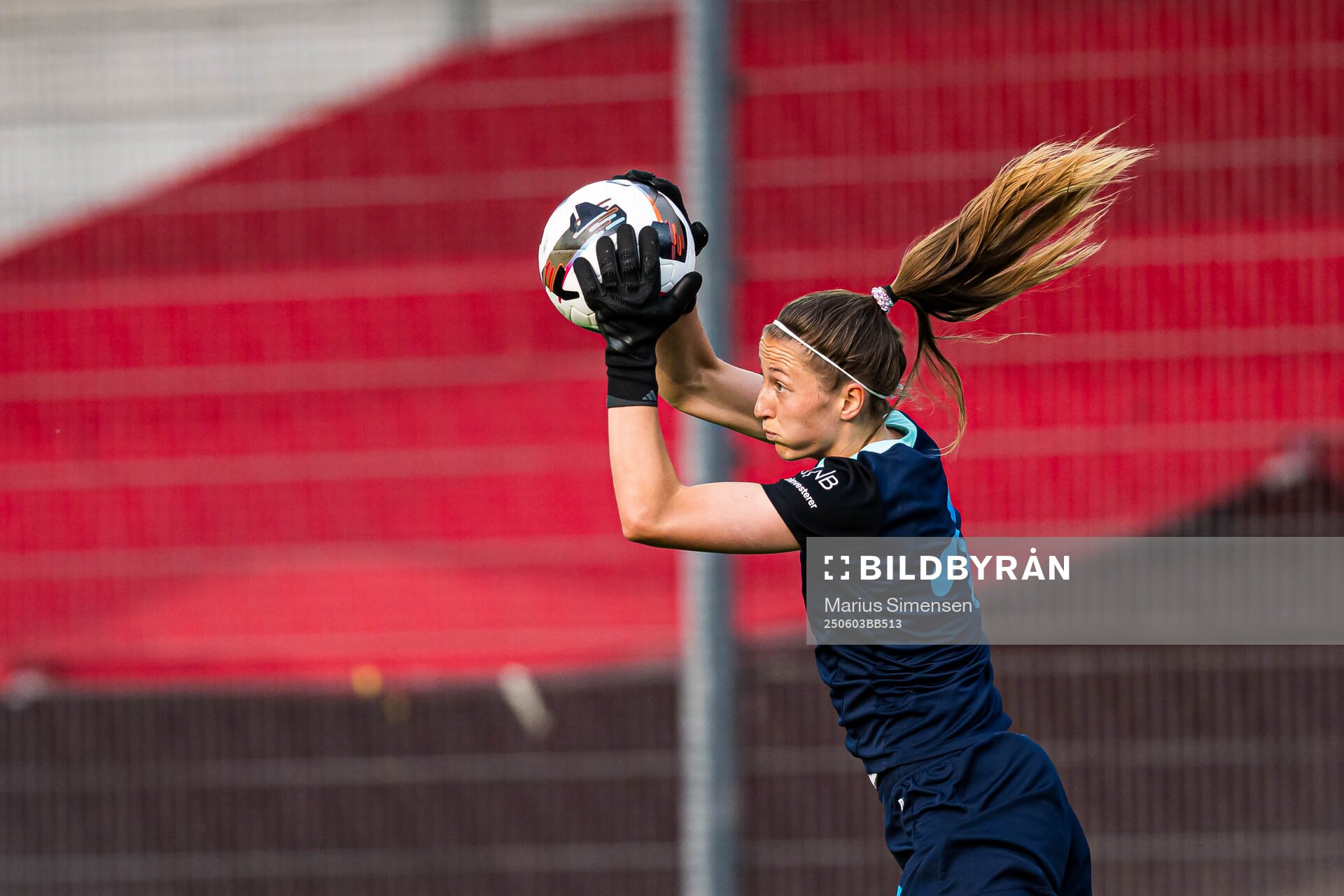 Goalkeeper Cecilie Fiskerstrand of Norway warms up