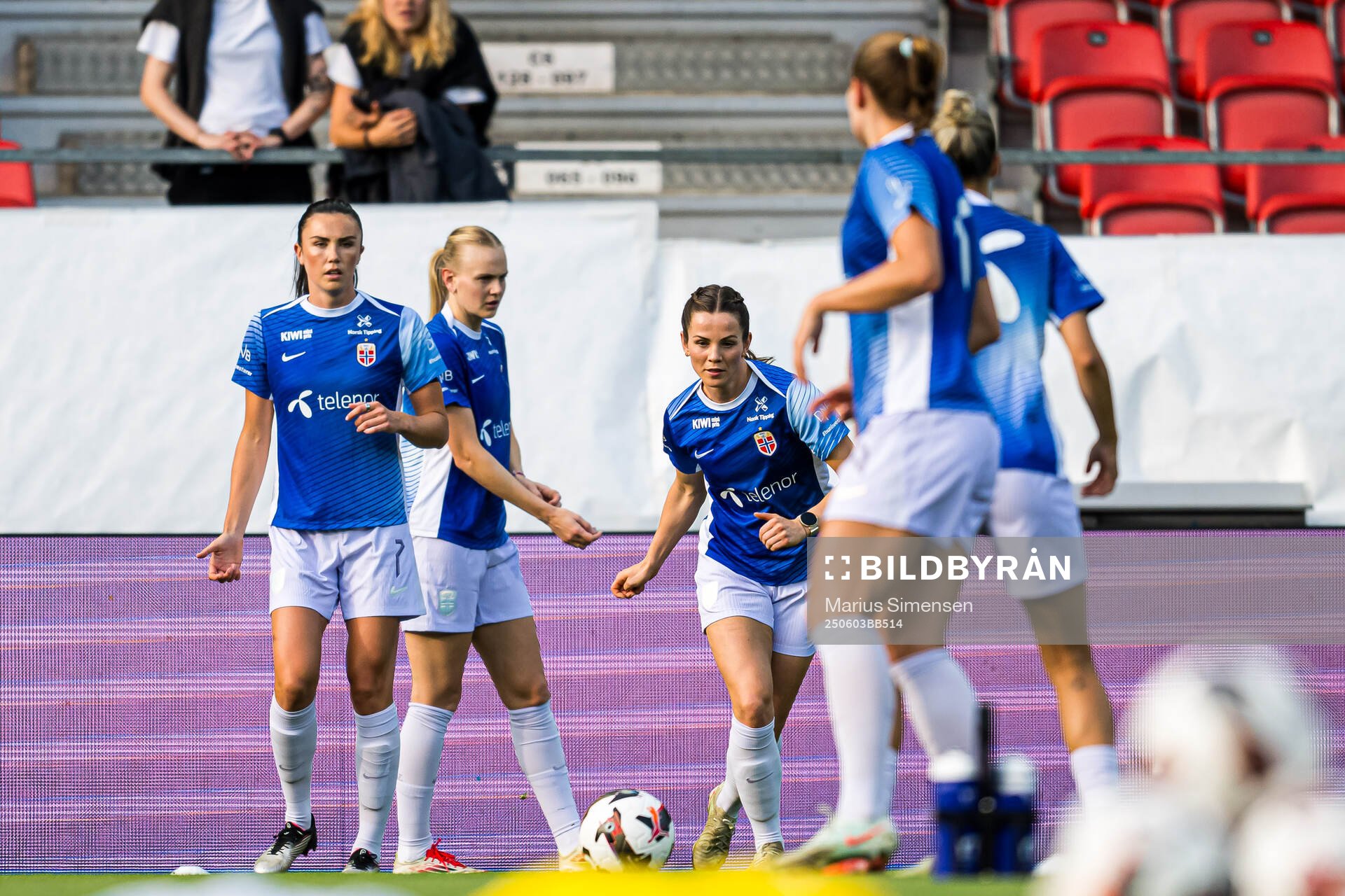 Tuva Hansen of Norway warms up
