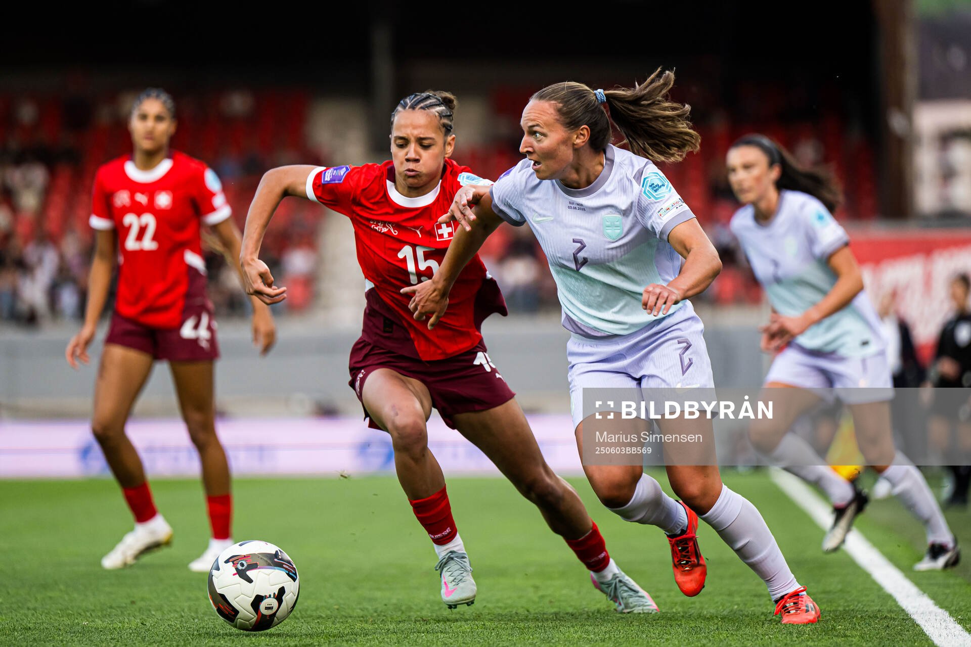 Iman Beney of Switzerland and Marit Bratberg Lund of Norway