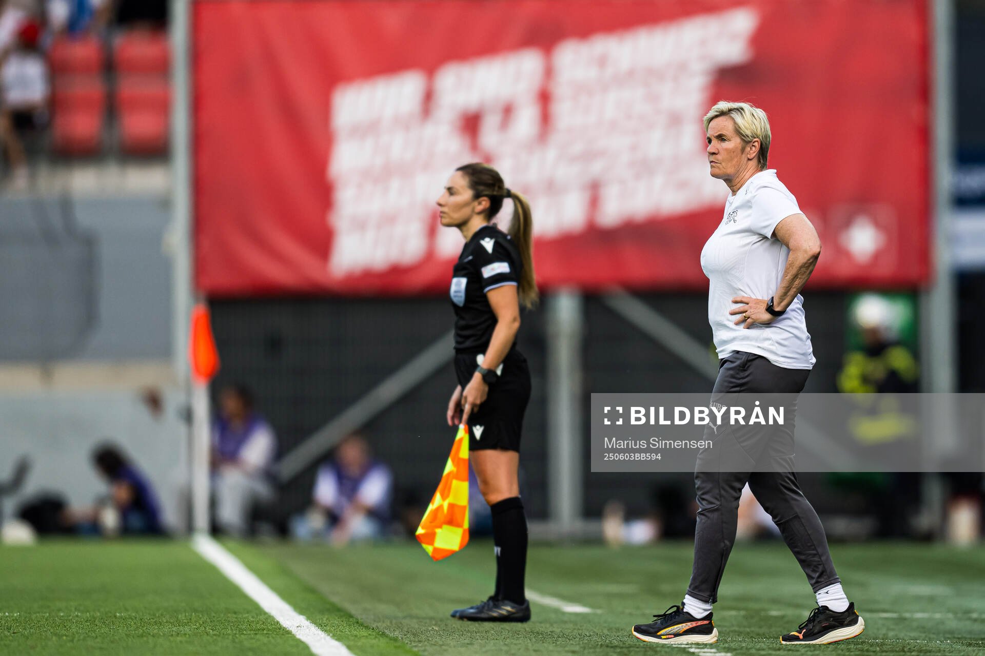 Head coach Pia Sundhage of Switzerland