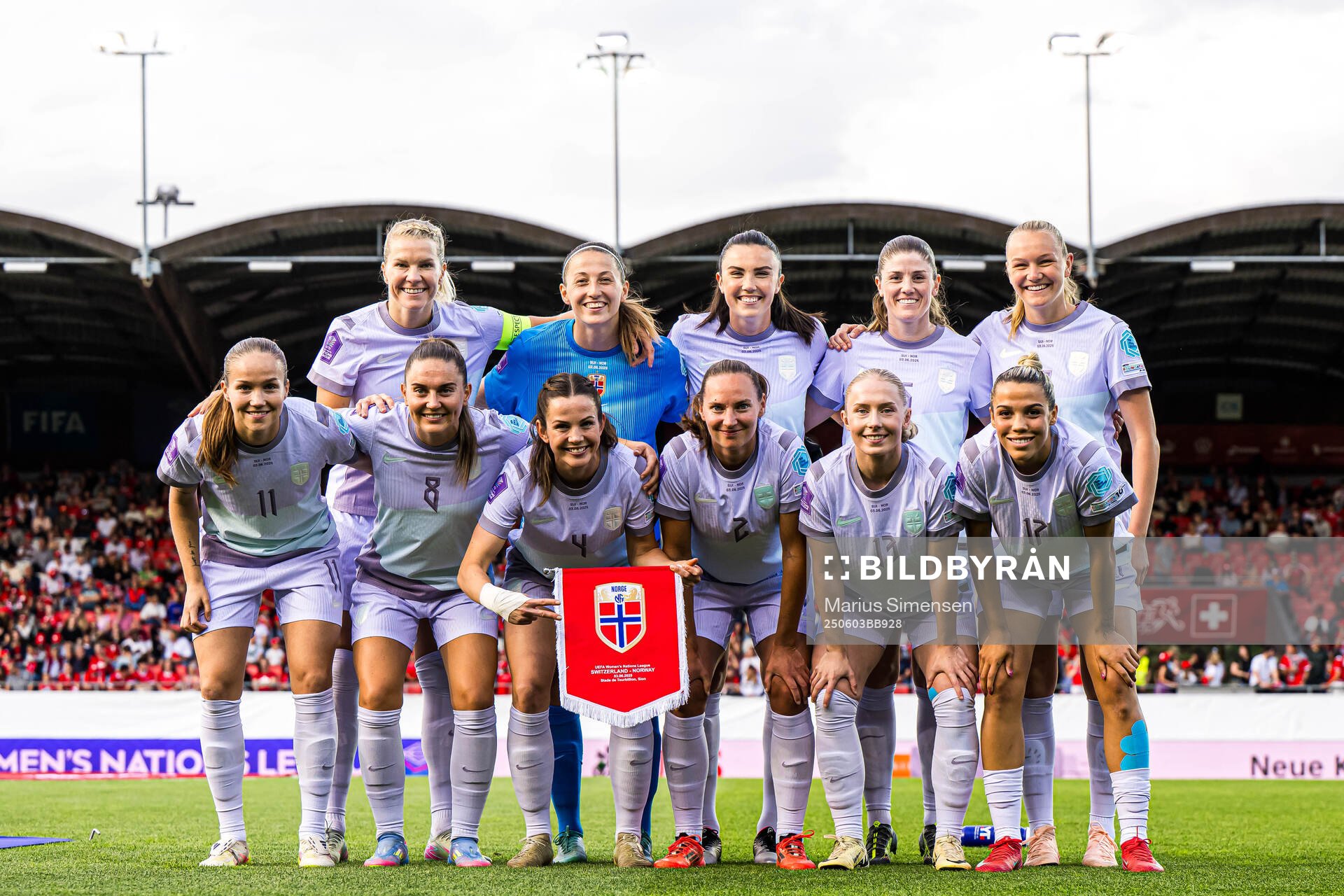 The starting eleven of Norway, from the top left; Ada