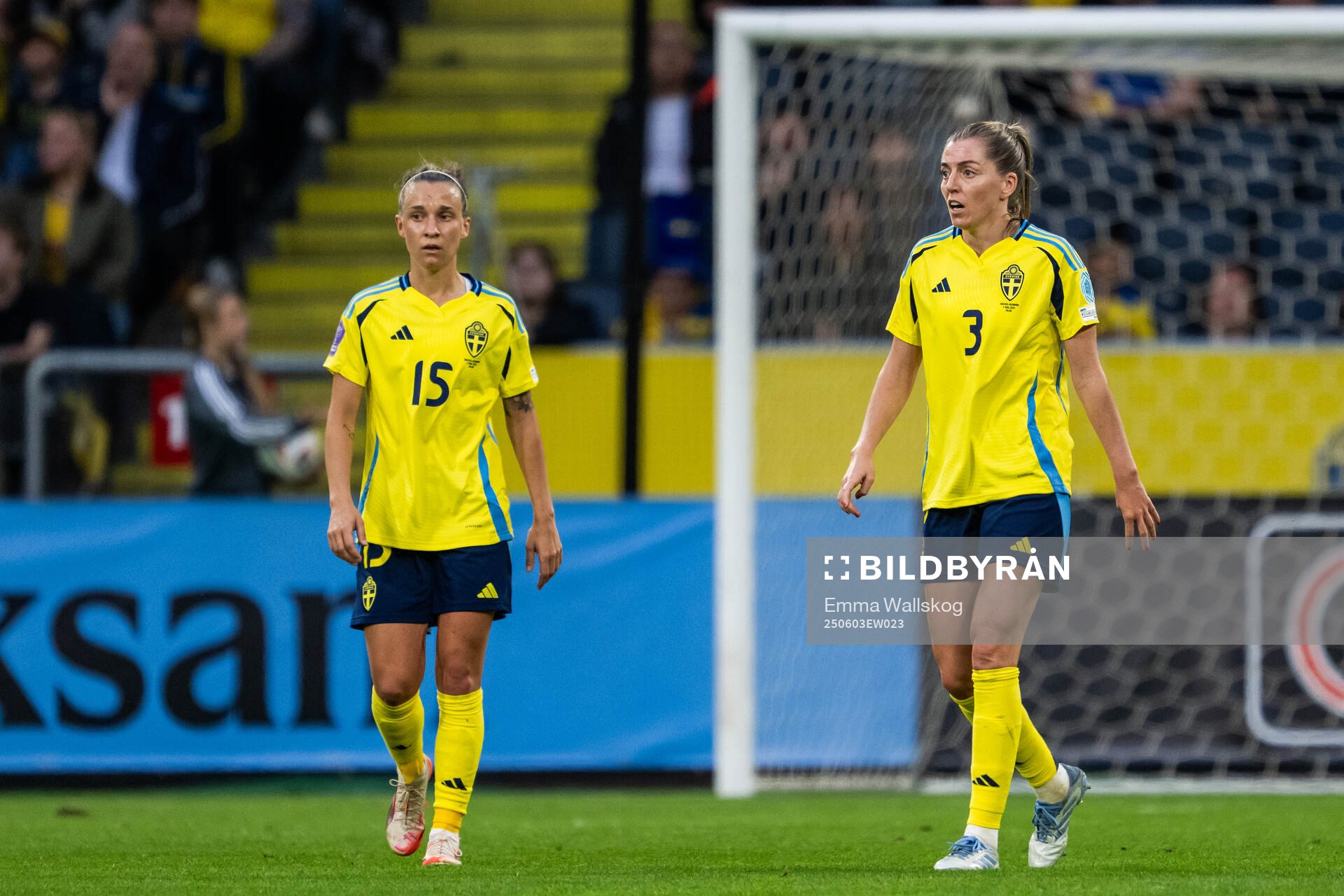 Julia Zigiotti Olme and Linda Sembrant of Sweden look