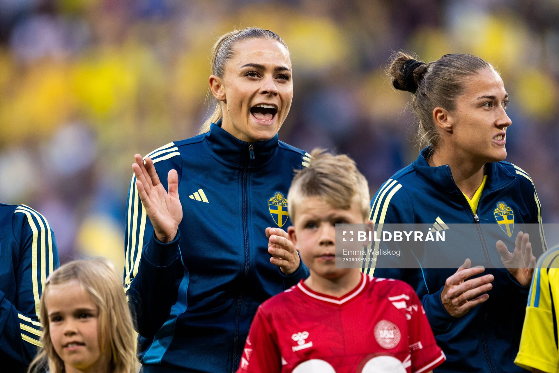 Fridolina Rolfö and Filippa Angeldahl of Sweden