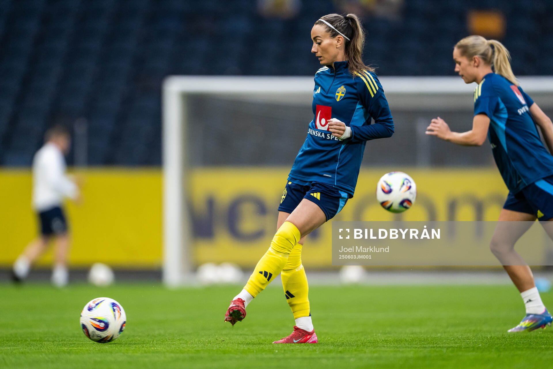 Kosovare Asllani of Sweden