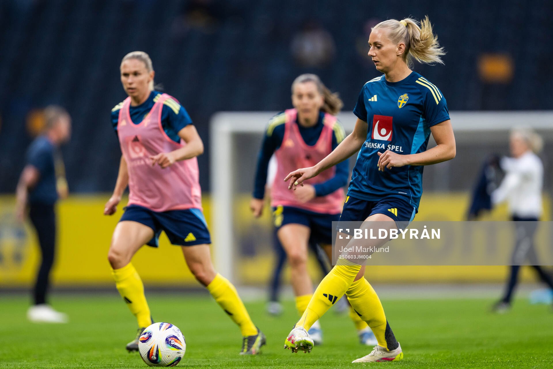 Stina Blackstenius of Sweden