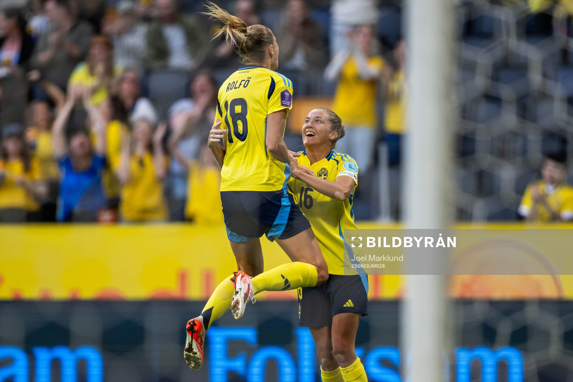Fridolina Rolfö and Filippa Angeldahl of Sweden celebrates
