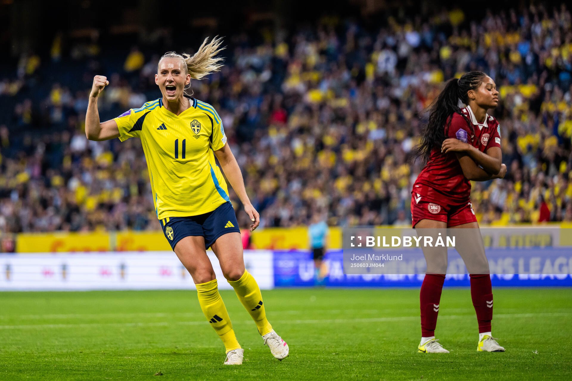 Stina Blackstenius of Sweden celebrates