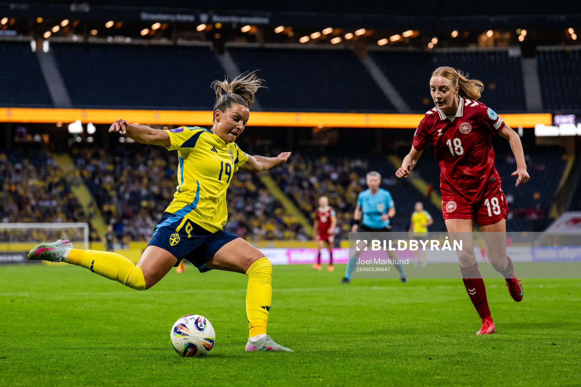 Johanna Rytting Kaneryd of Sweden and Sara Holmgaard of