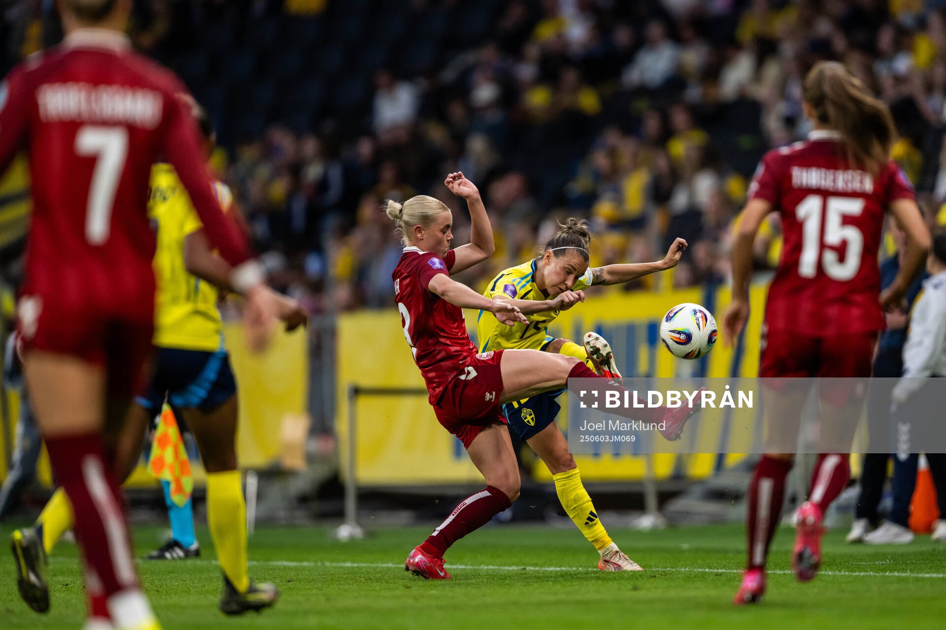 Cornelia Kramer of Denmark and Julia Zigiotti Olme of Sweden