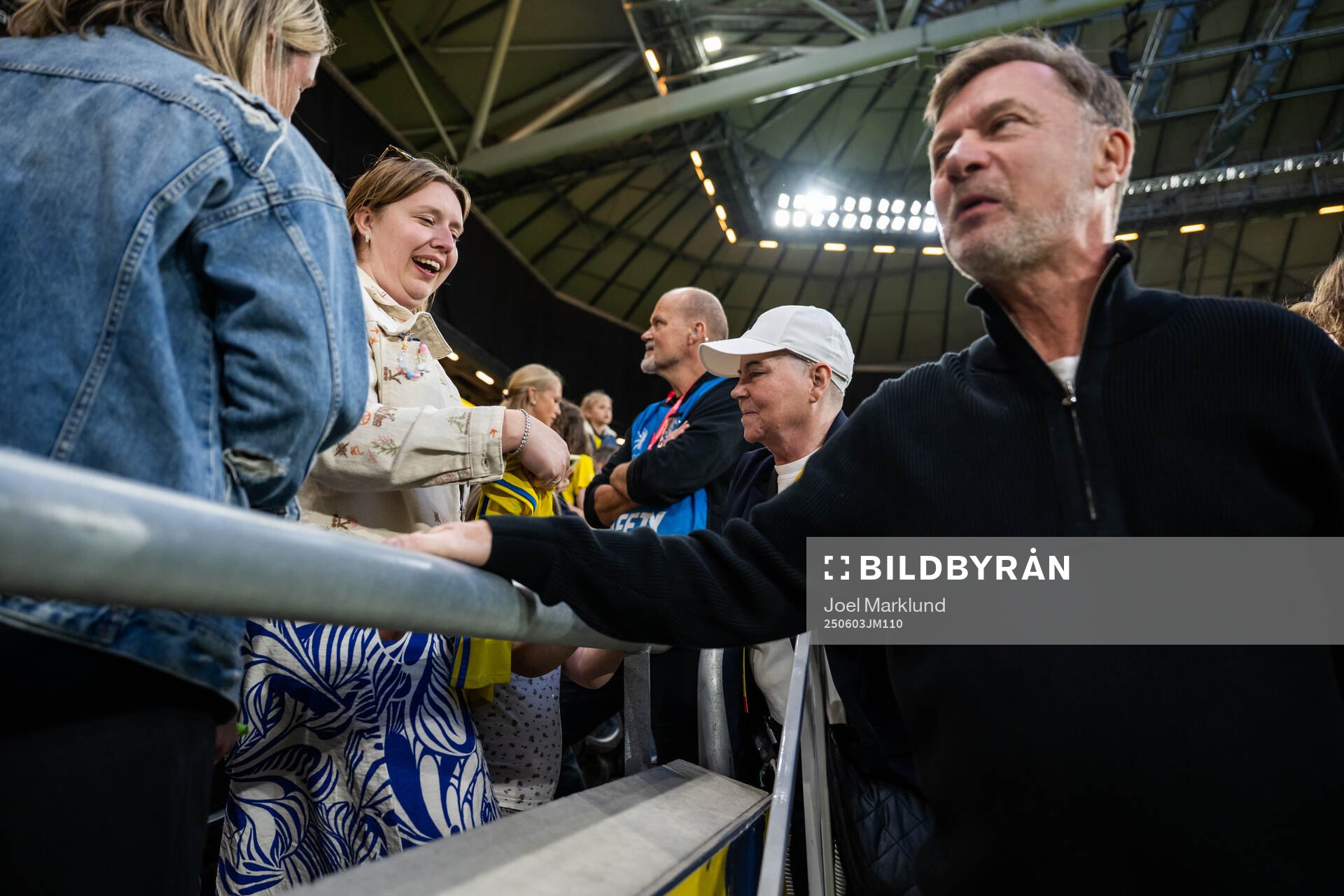 Team manager Marika Domanski Lyfors and head coach Peter