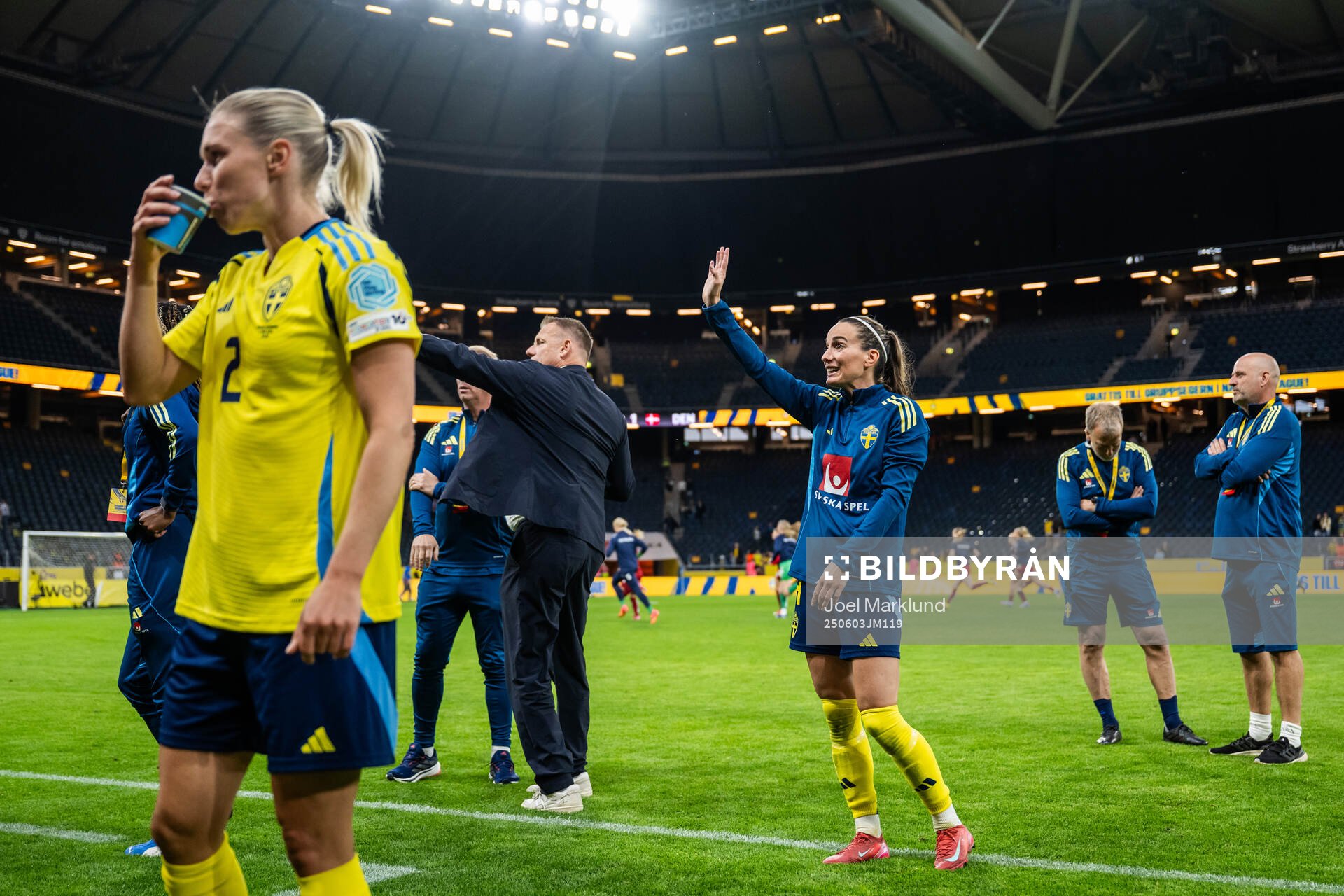 Kosovare Asllani of Sweden celebrates