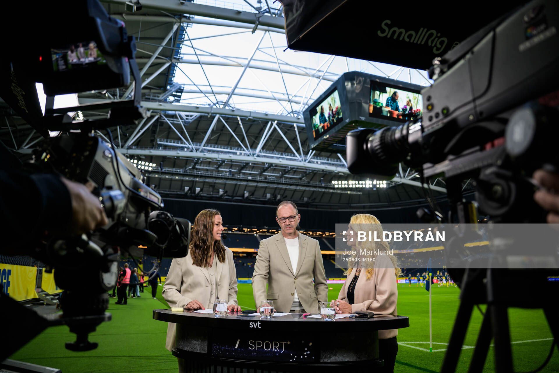 Lotta Schelin, Jonas Eriksson and Jane Björck in the SVT