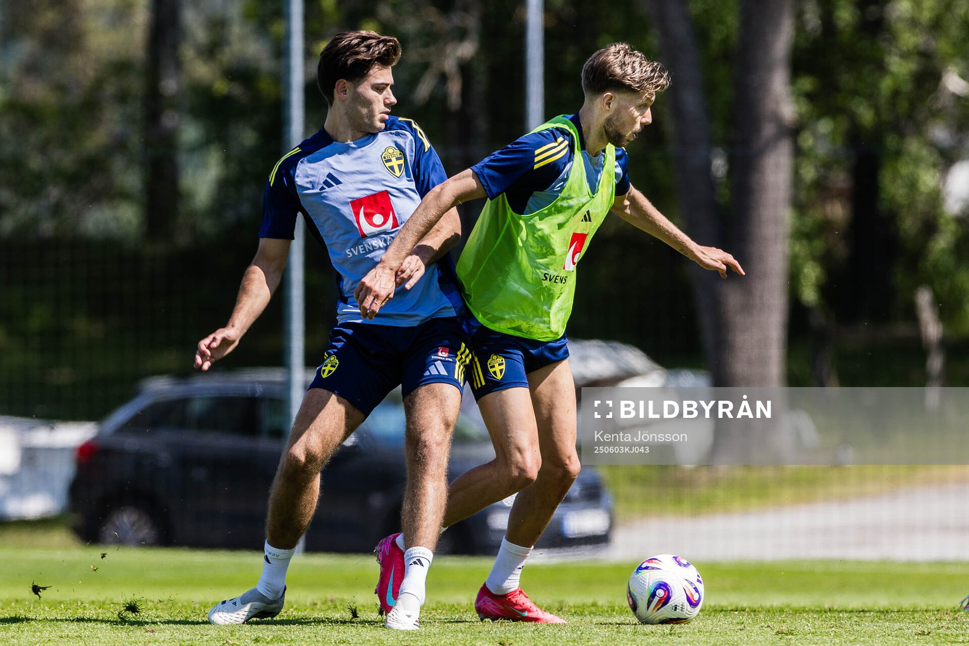 Besfort Zeneli and Anton Saletros of the Swedish men's