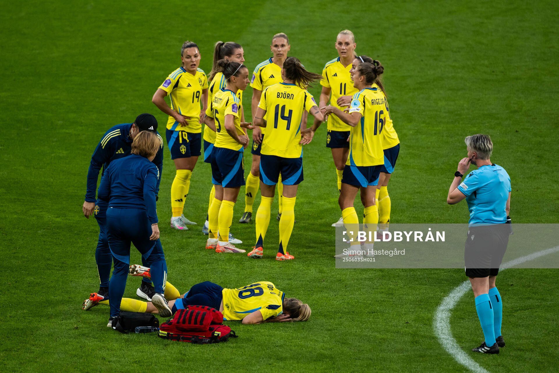 Fridolina Rolfö of Sweden in pain