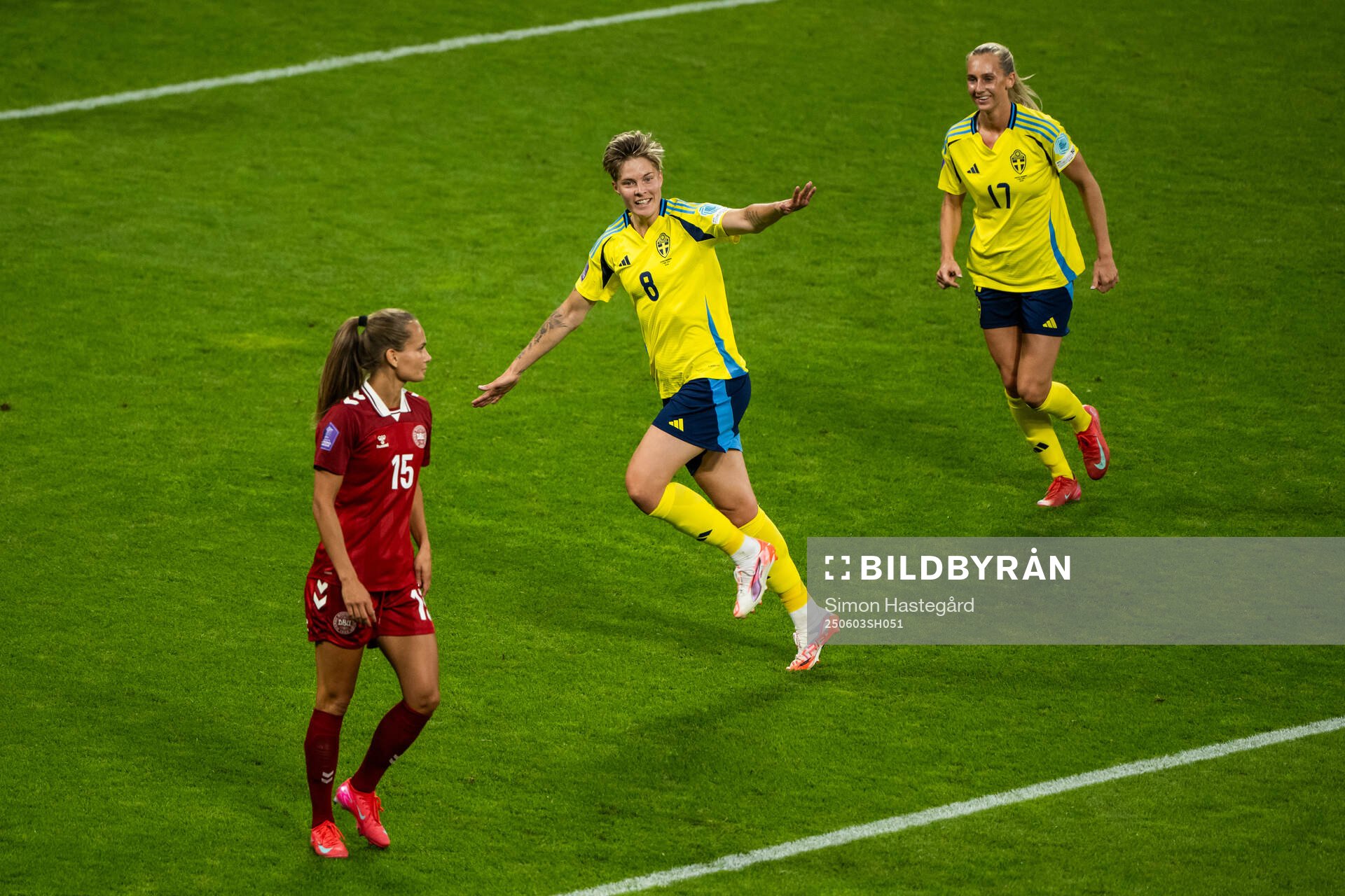 Frederikke Thøgersen of Denmark looks dejected while Lina