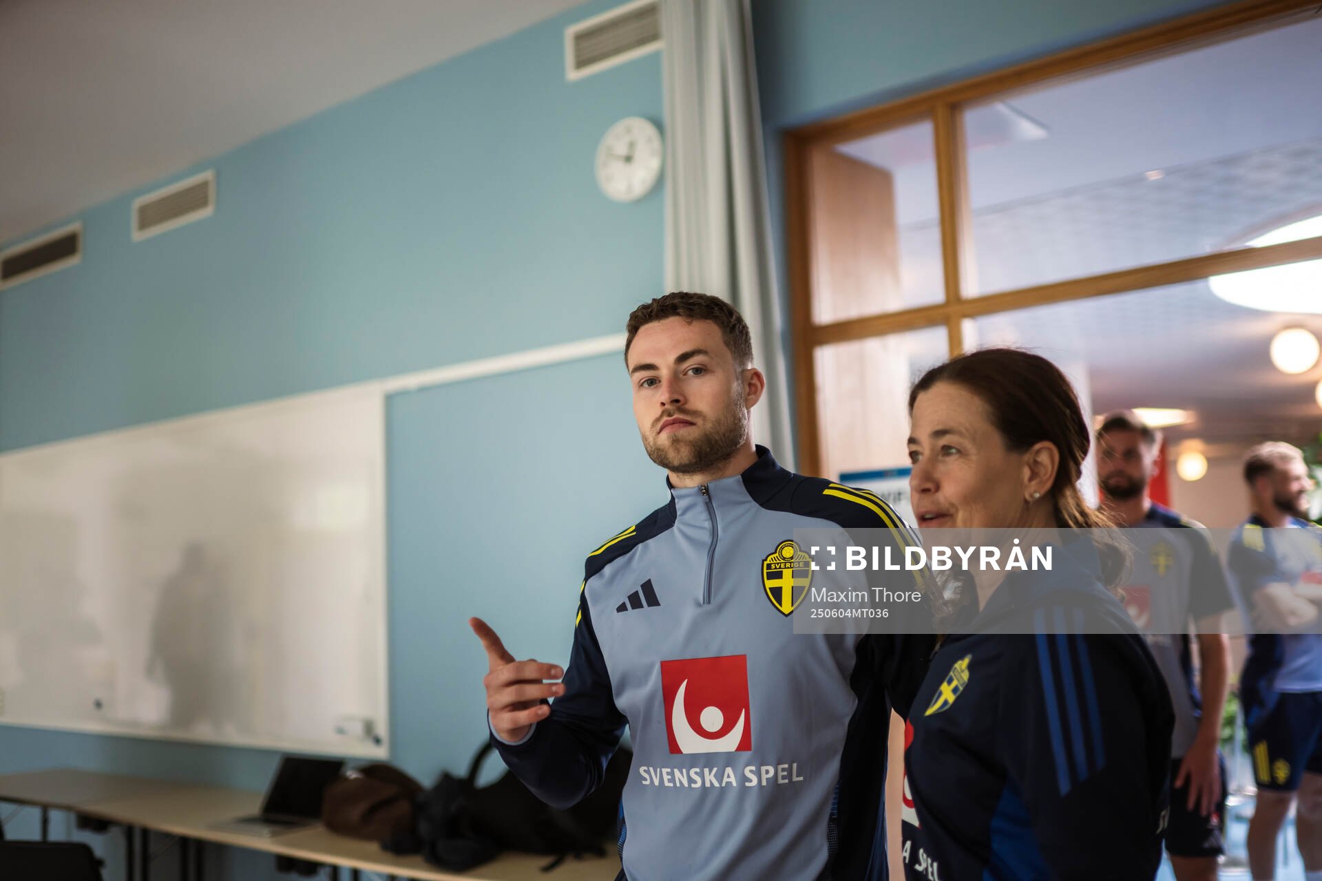 Gabriel Gudmundsson and media officer Petra Thorén of the